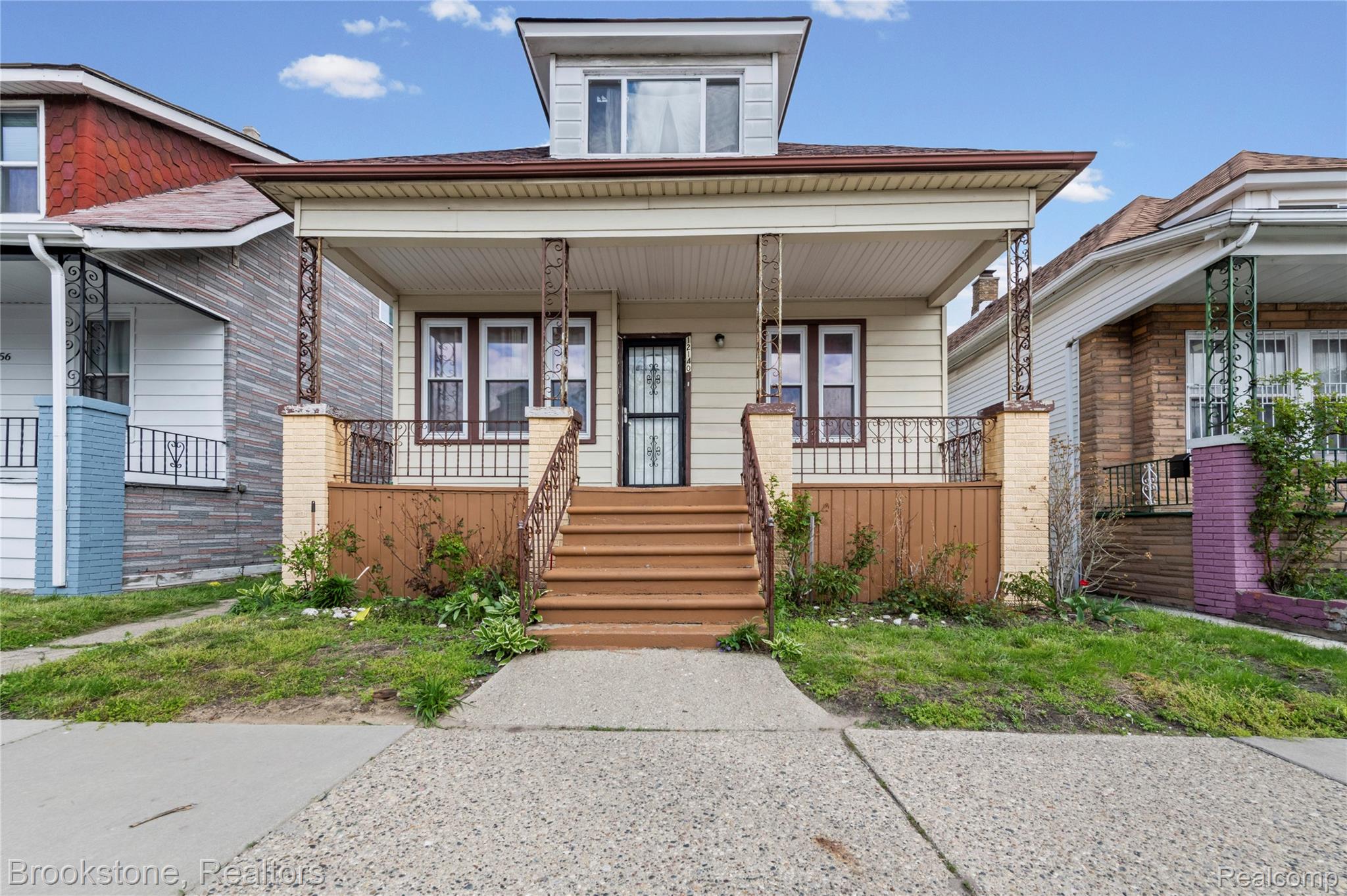 12140, Mitchell, Hamtramck, Michigan, 48212