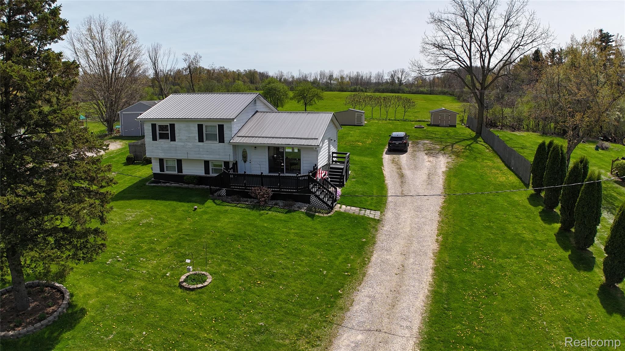 2128, Greenwood, Lapeer, Michigan, 48446