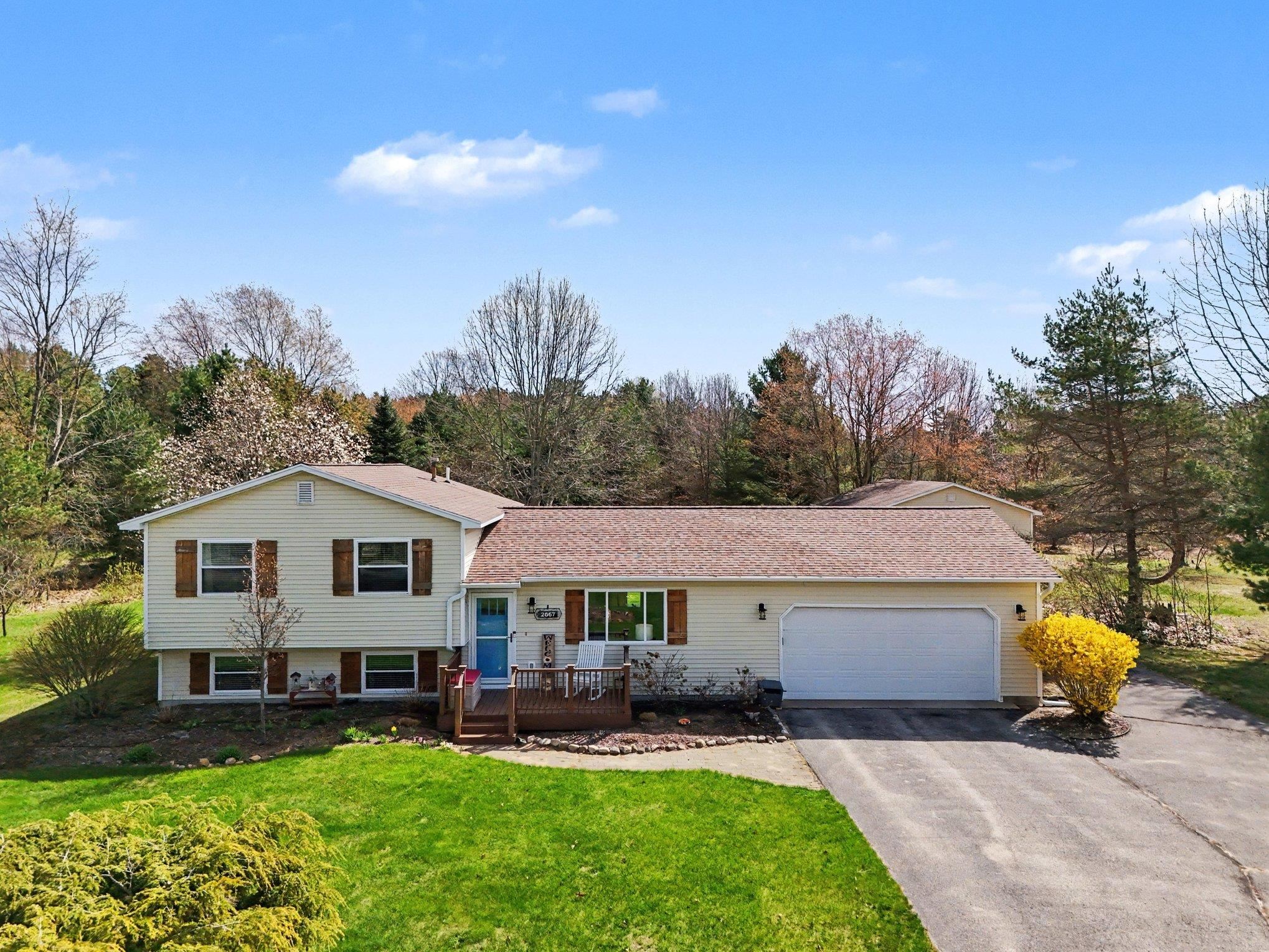 2667 Pine Breeze