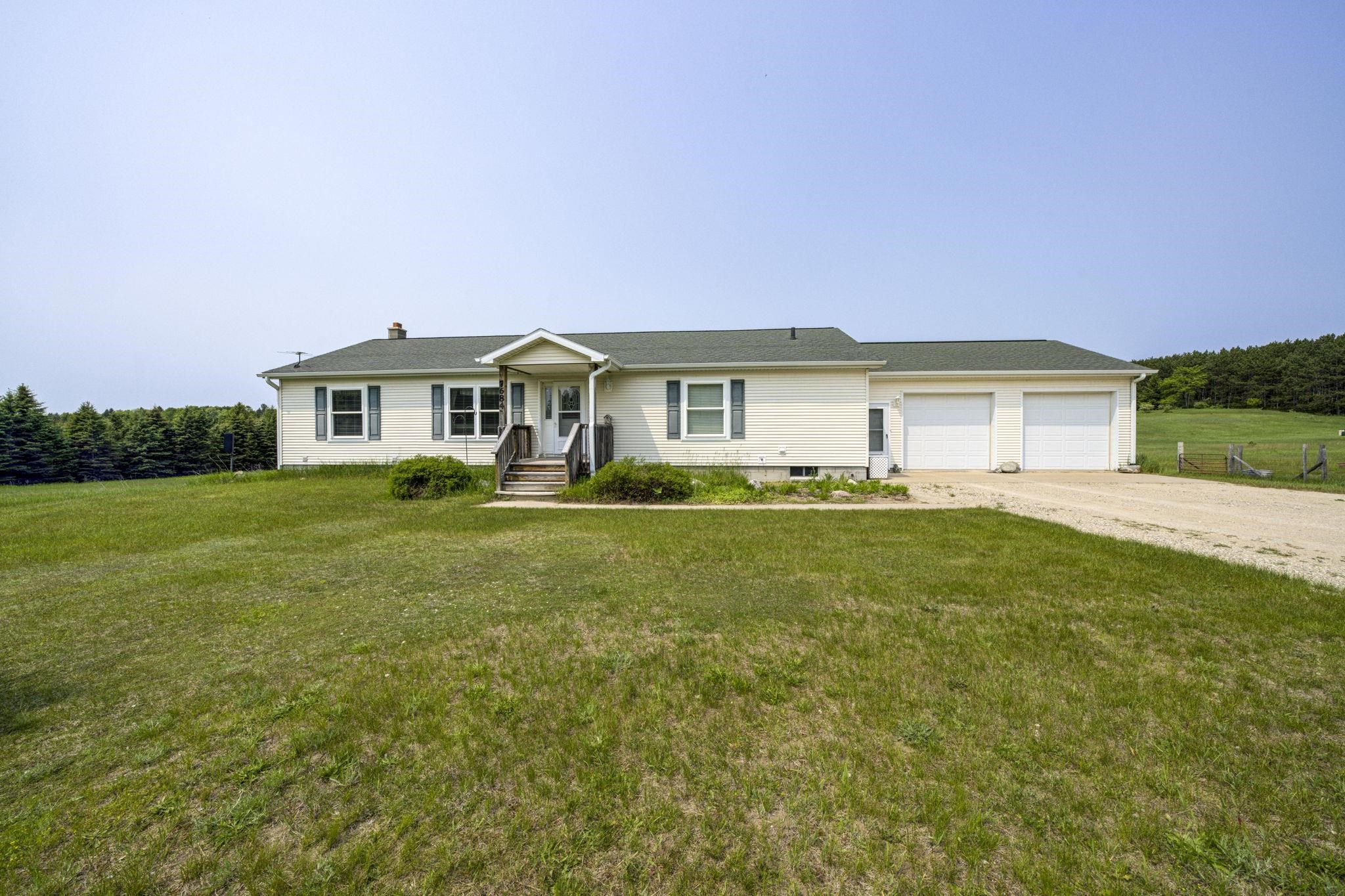7684 Honey Hollow