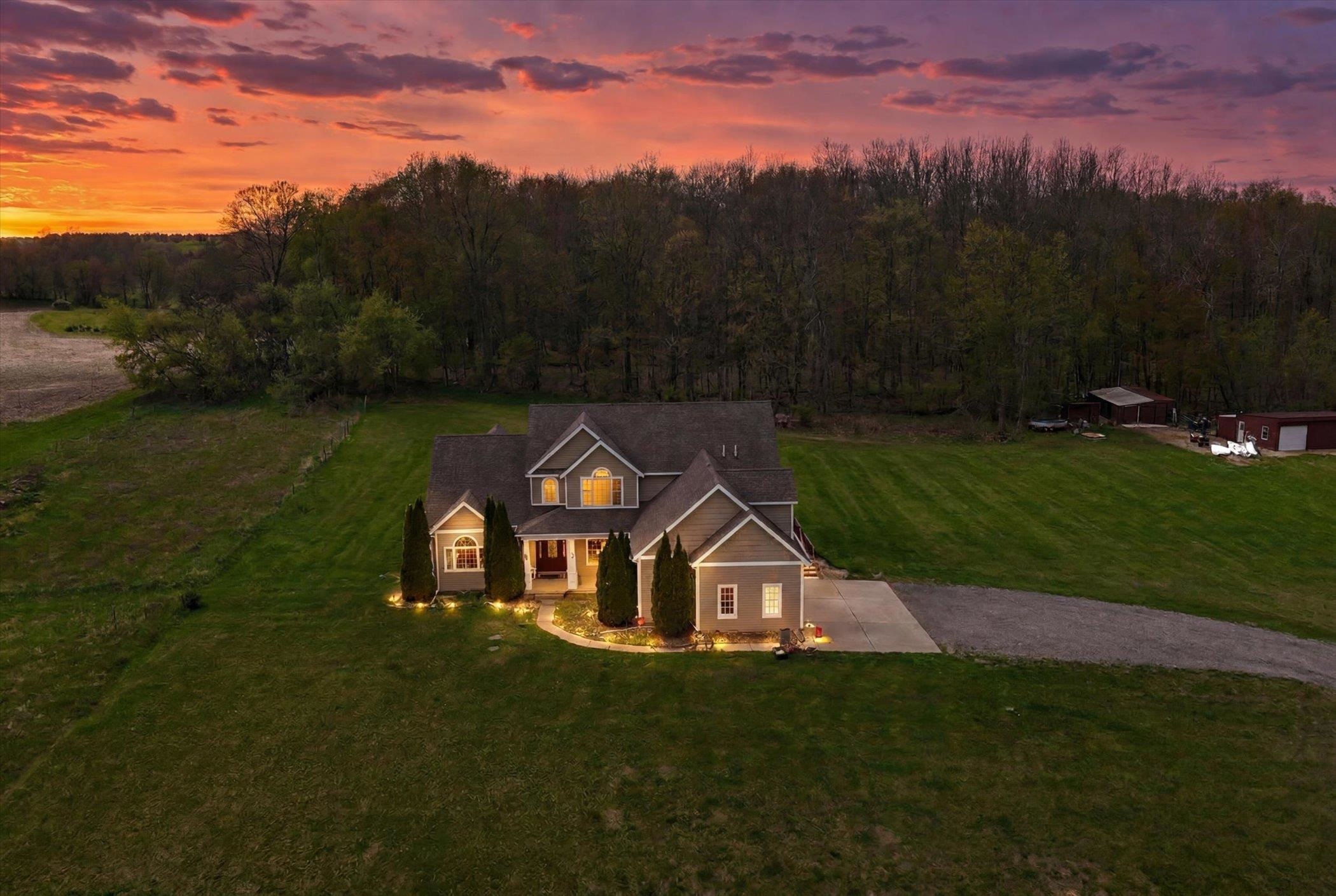 4362 S Vickeryville