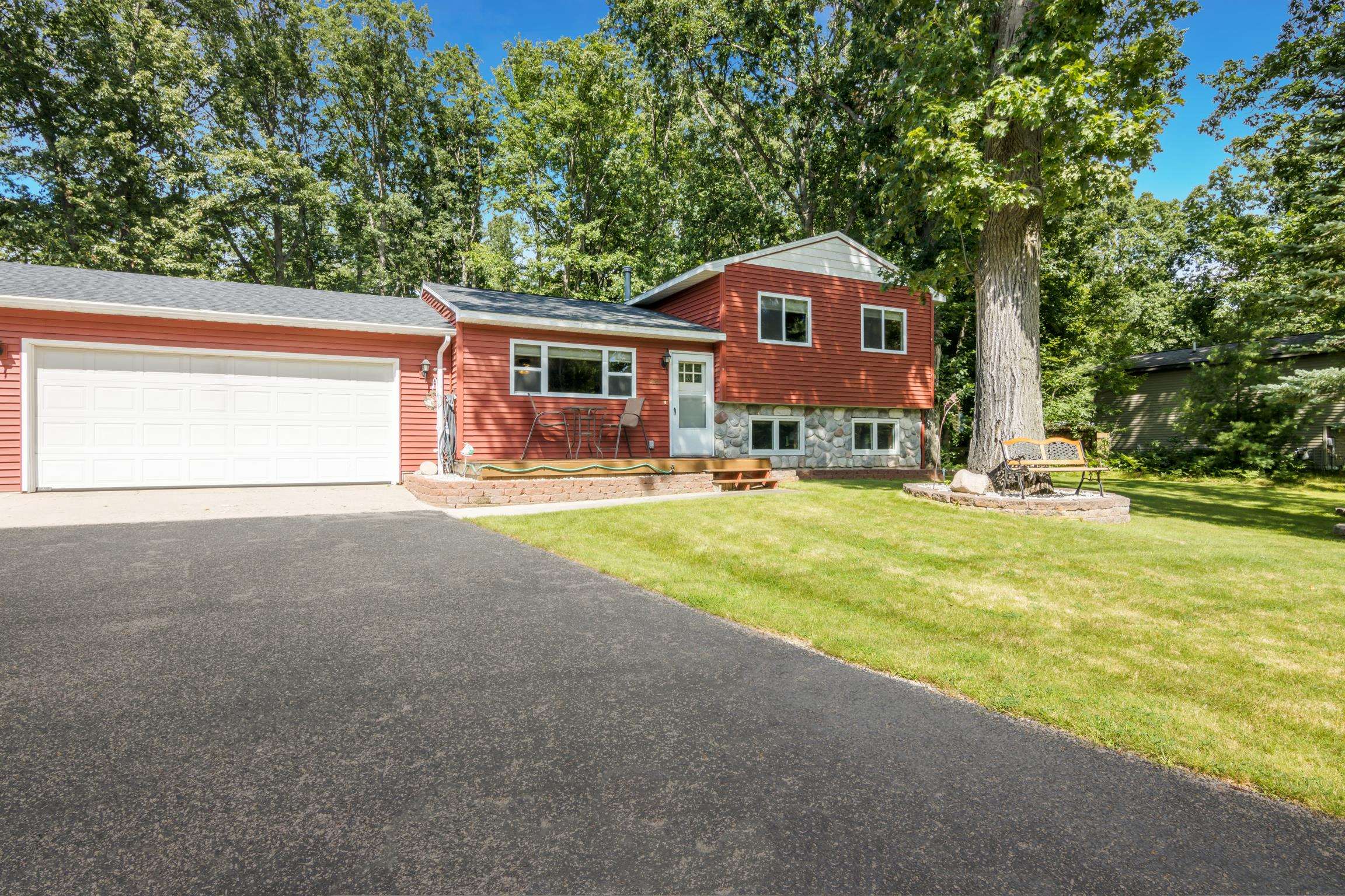 3961 Dogwood