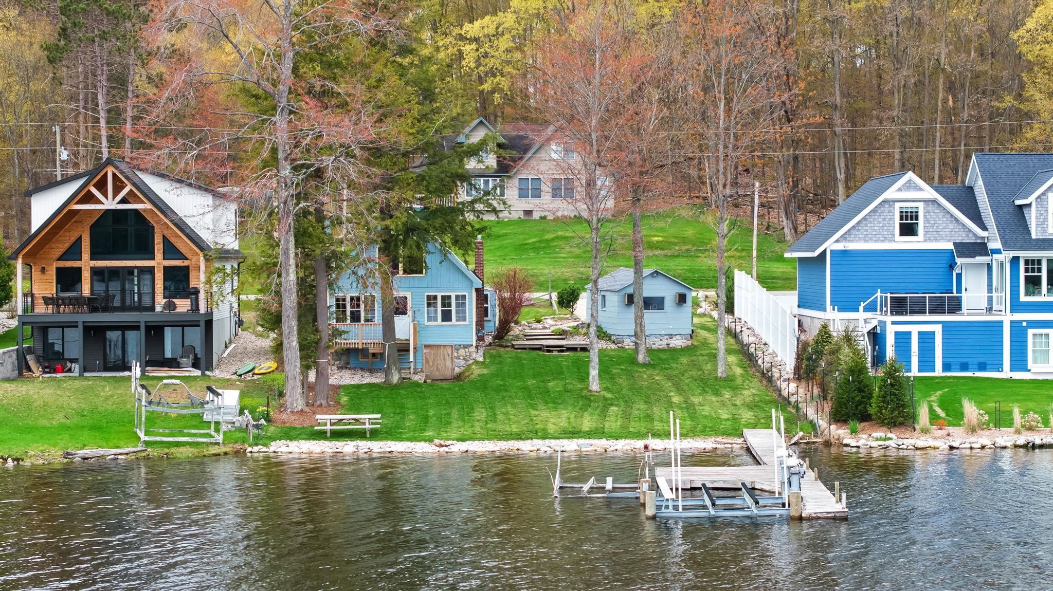 7133 Crystal Springs RD