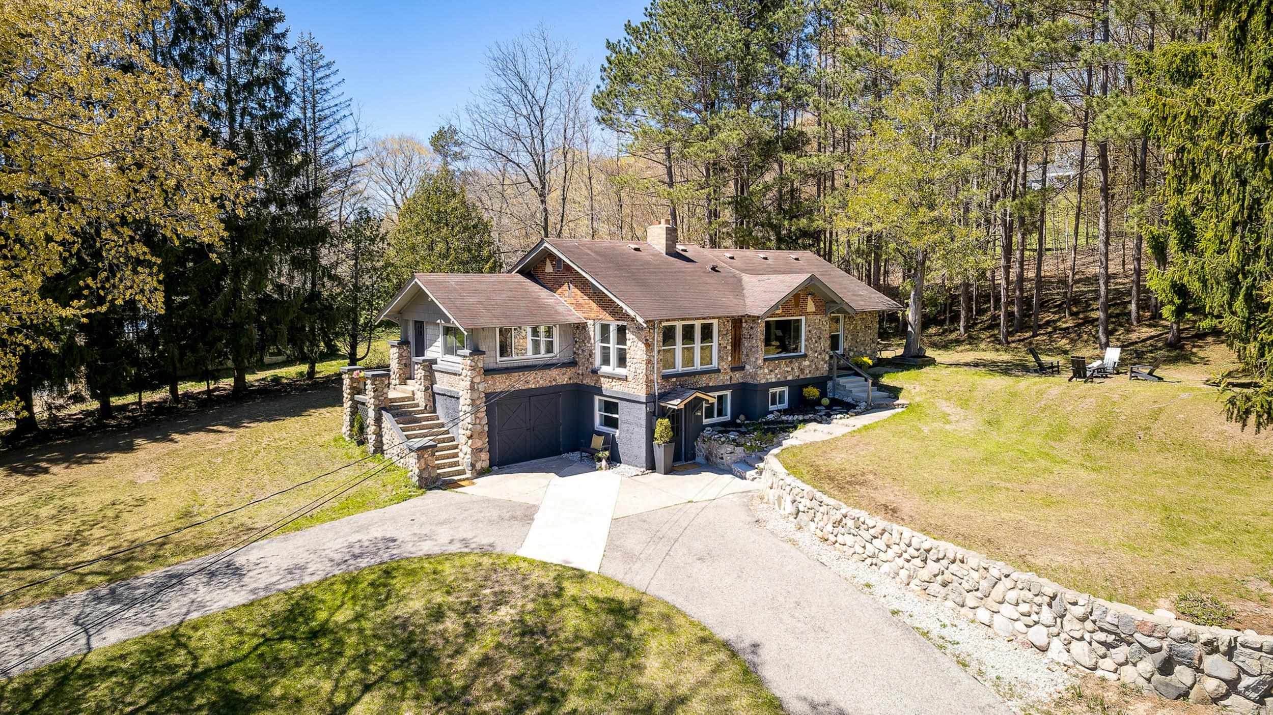 925 Beech