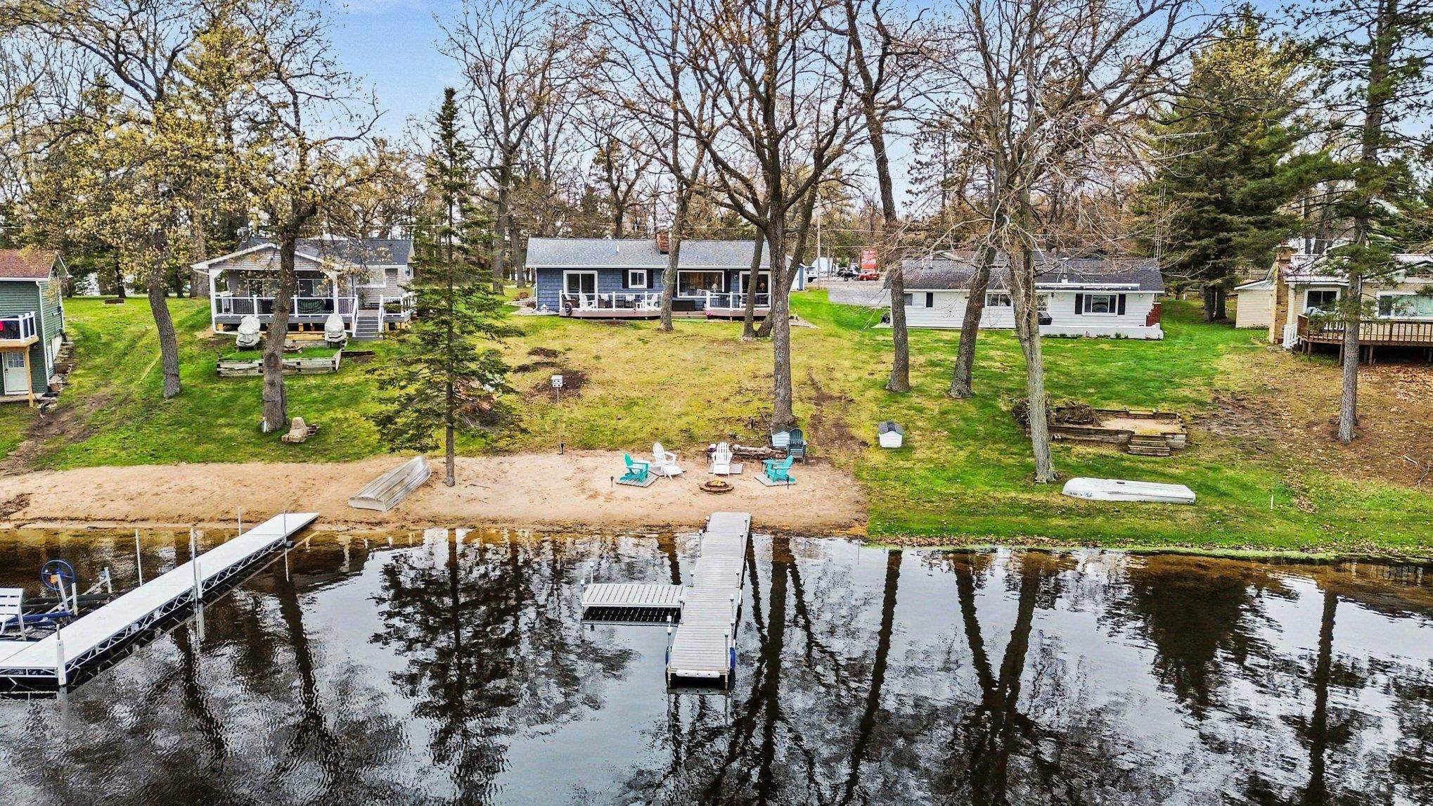 3535 Indian Lake