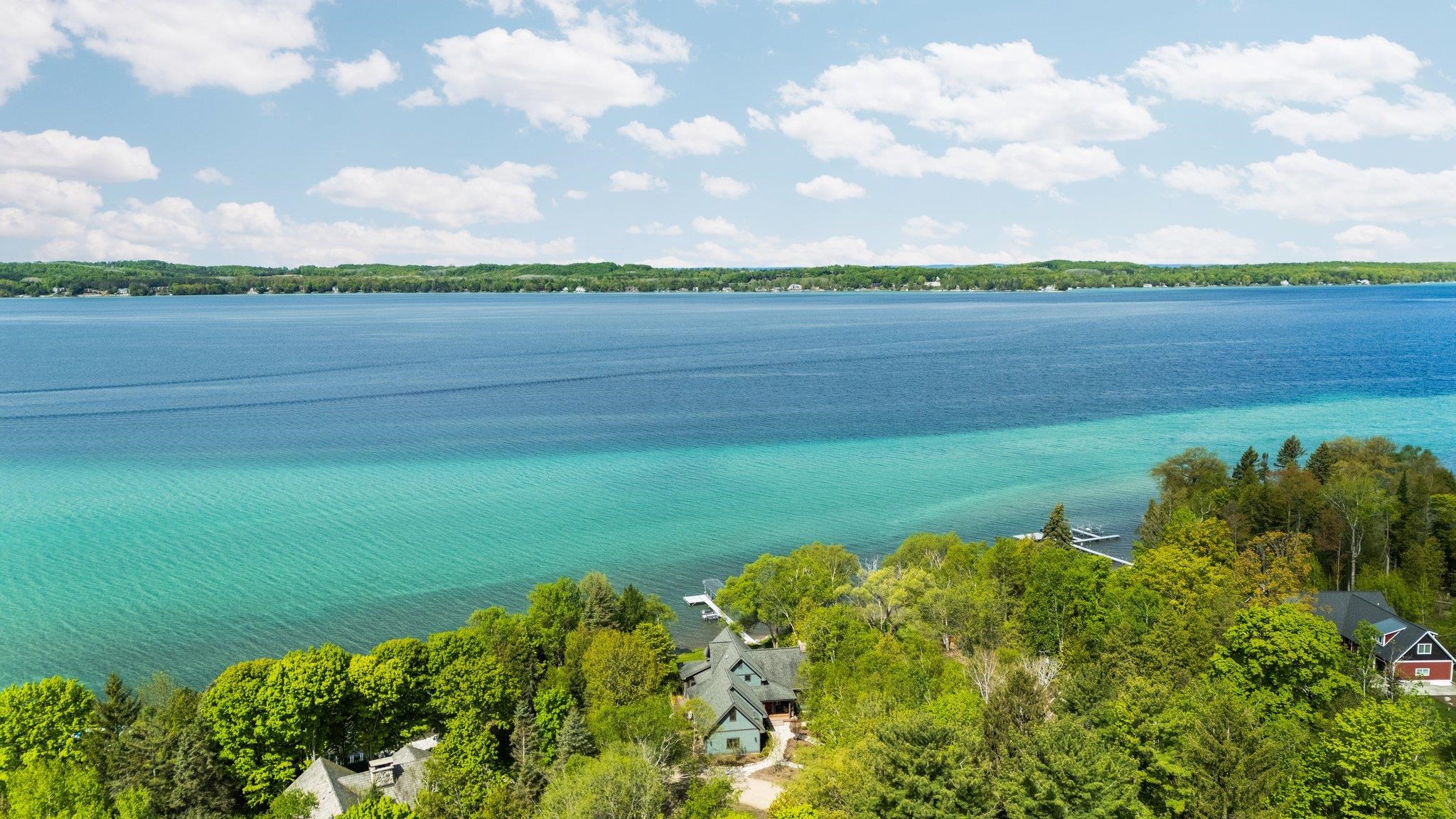 1034 S East Torch Lake