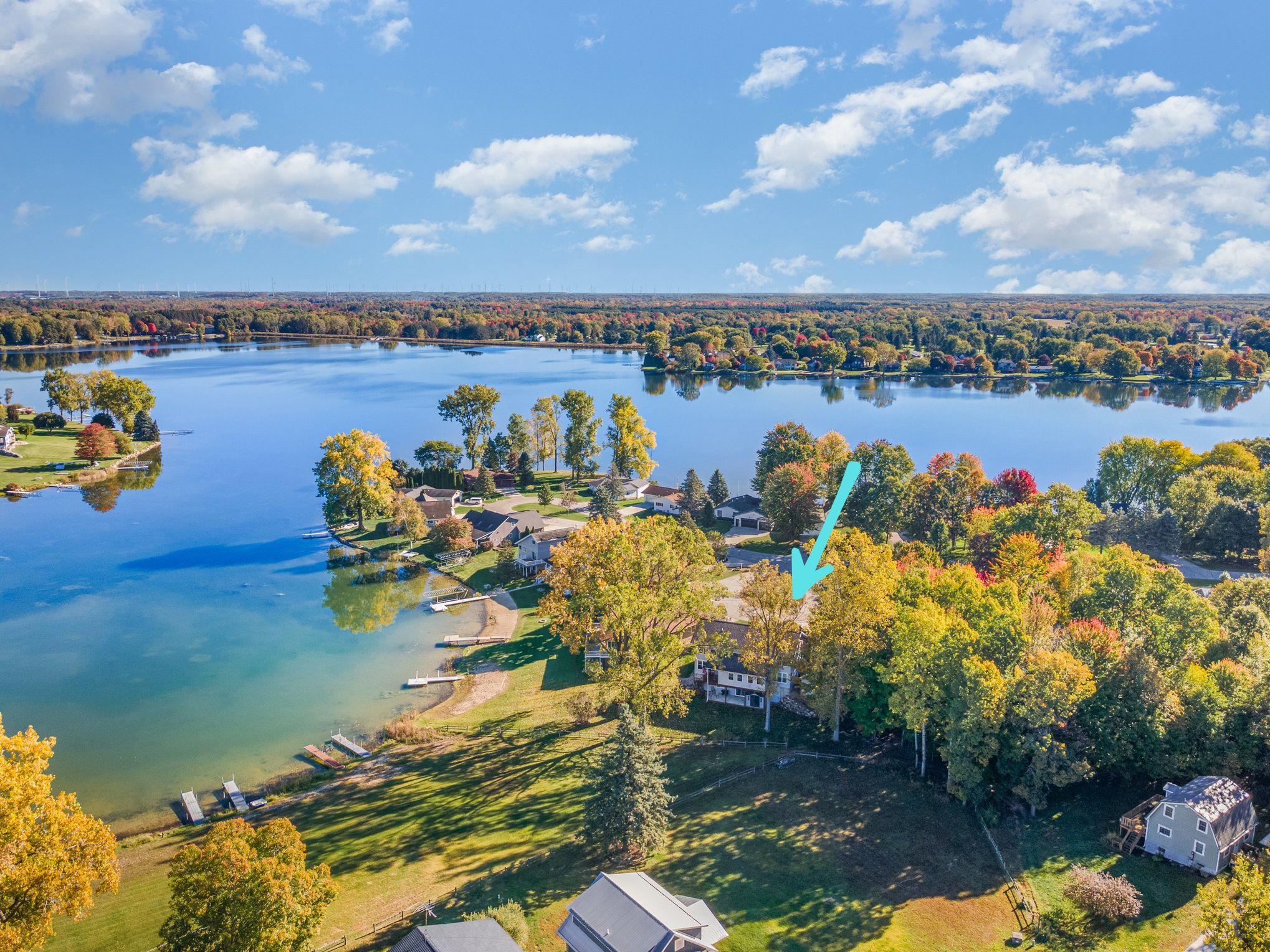 1057 Crown Point