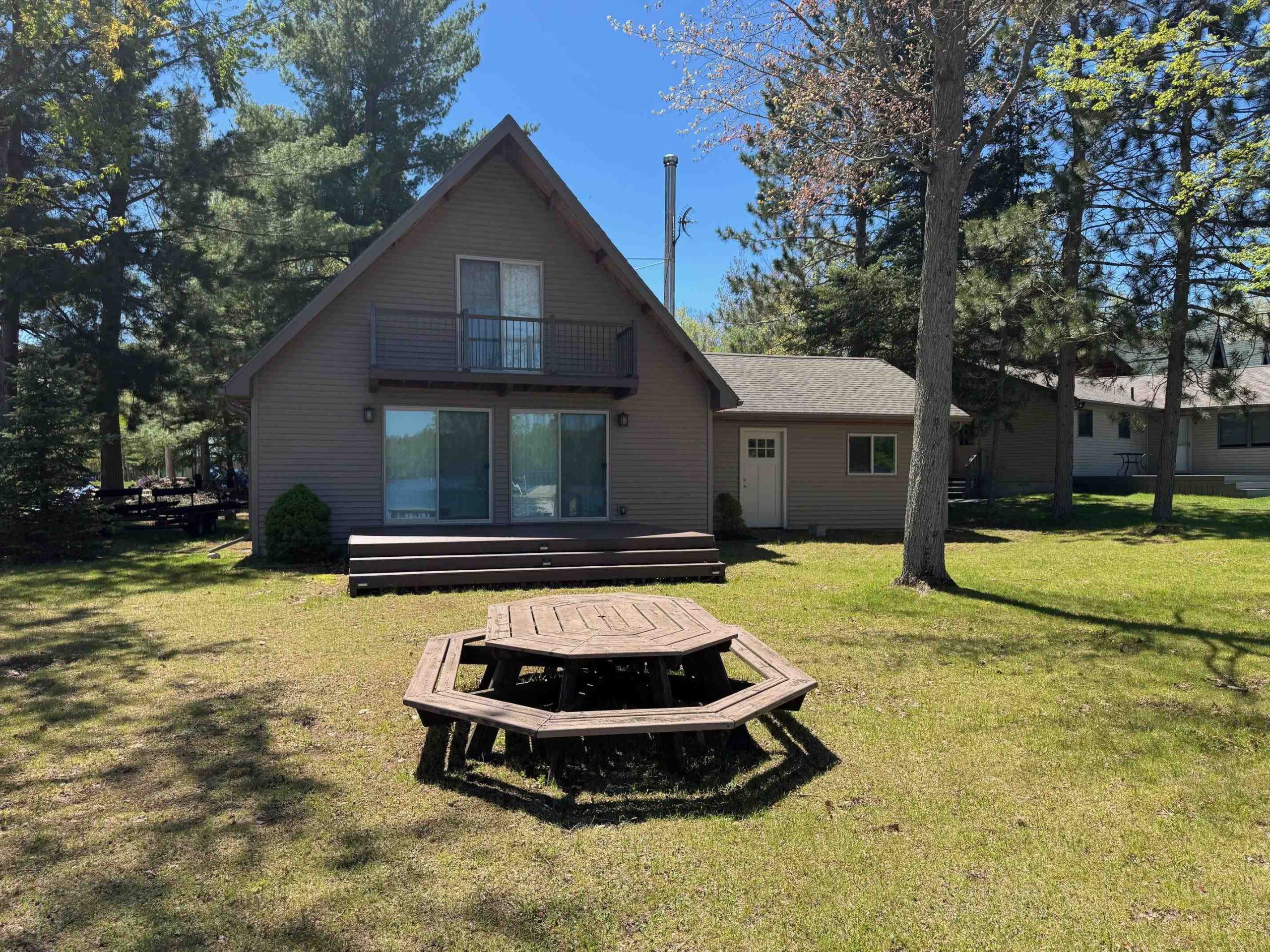 2076 Lake James