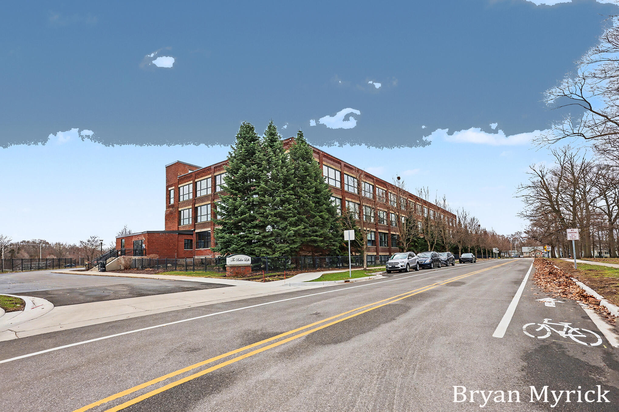 533 Columbia Avenue Unit: 107