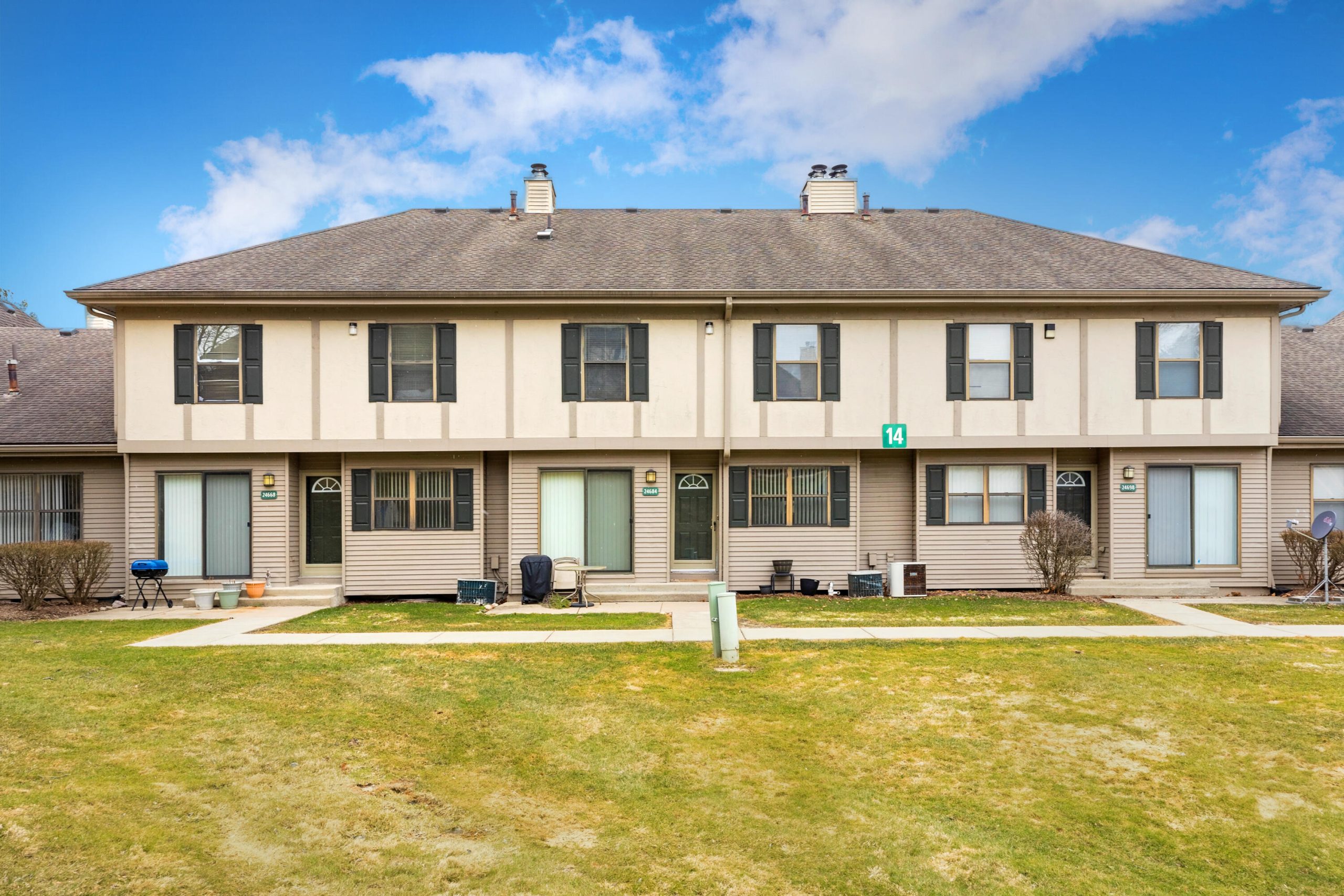 24684 Cashmere Court Unit: 136