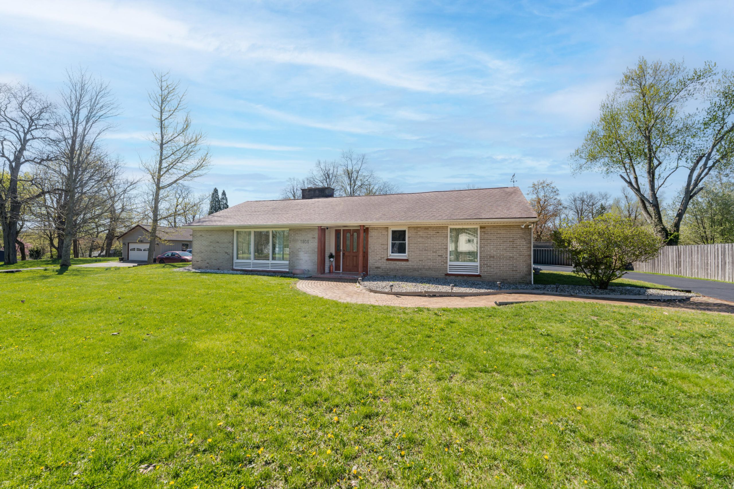 1805 W Kilgore Road