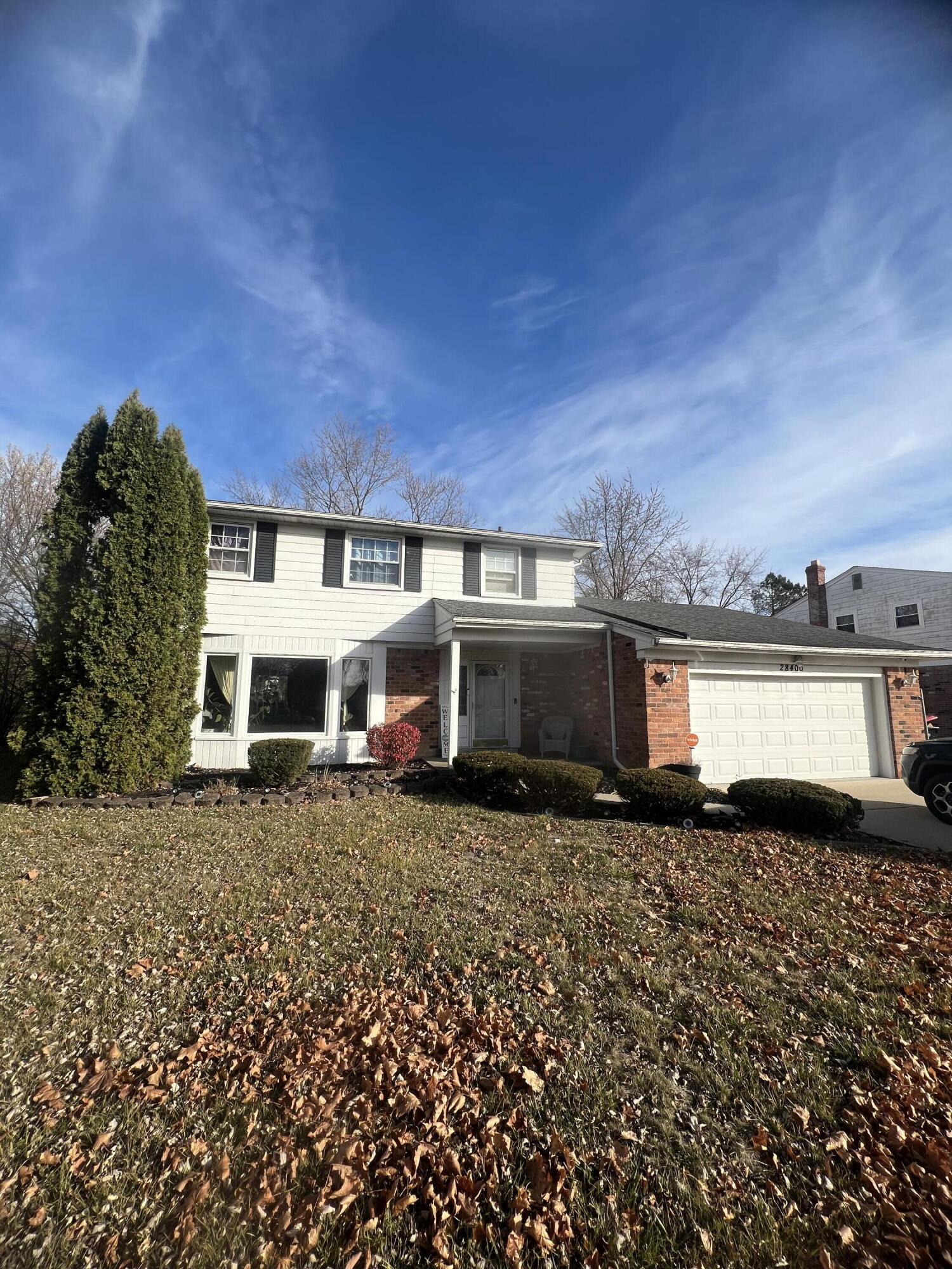 28400 Valley-Forge Street