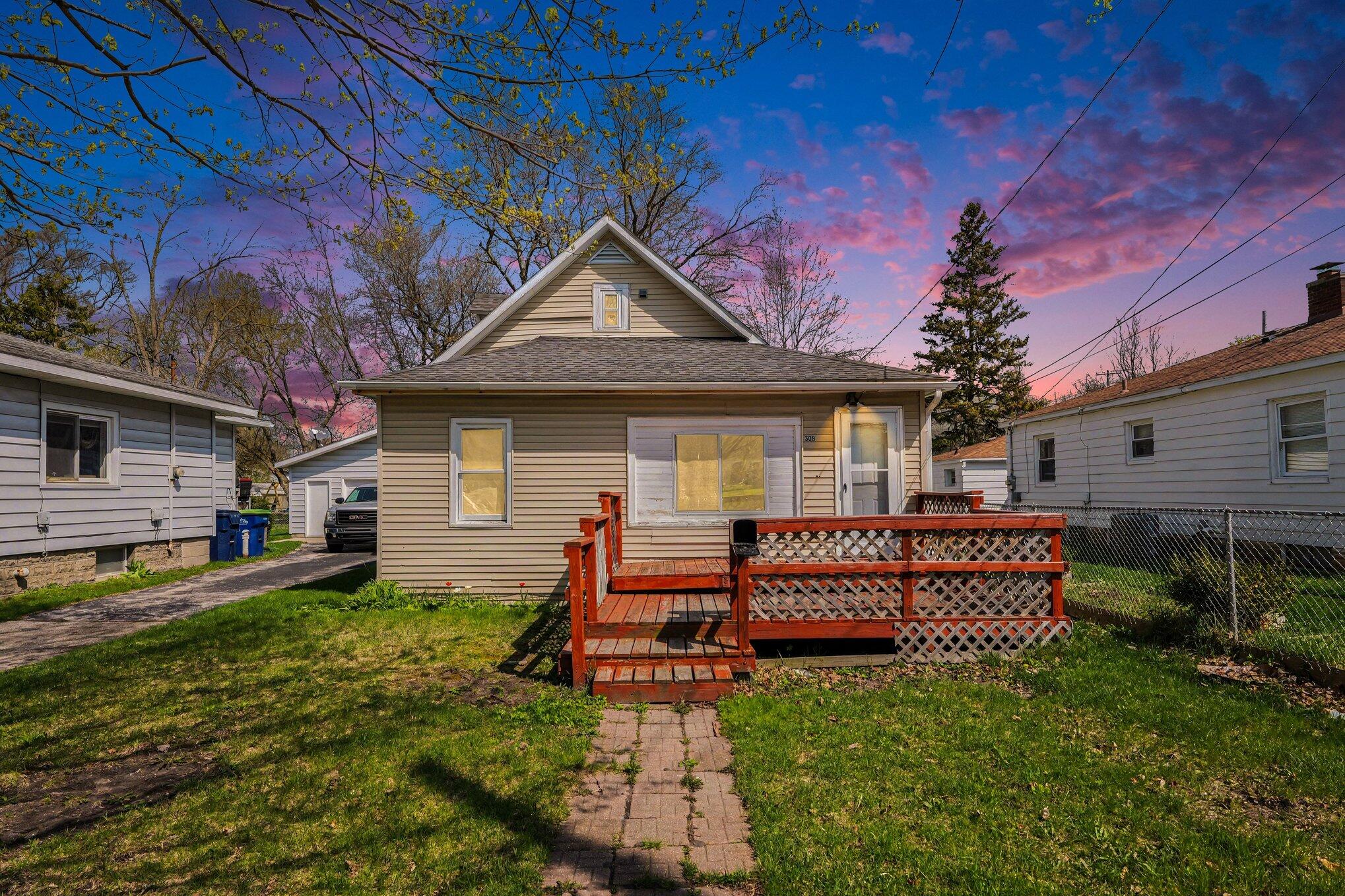 309 Spruce Street