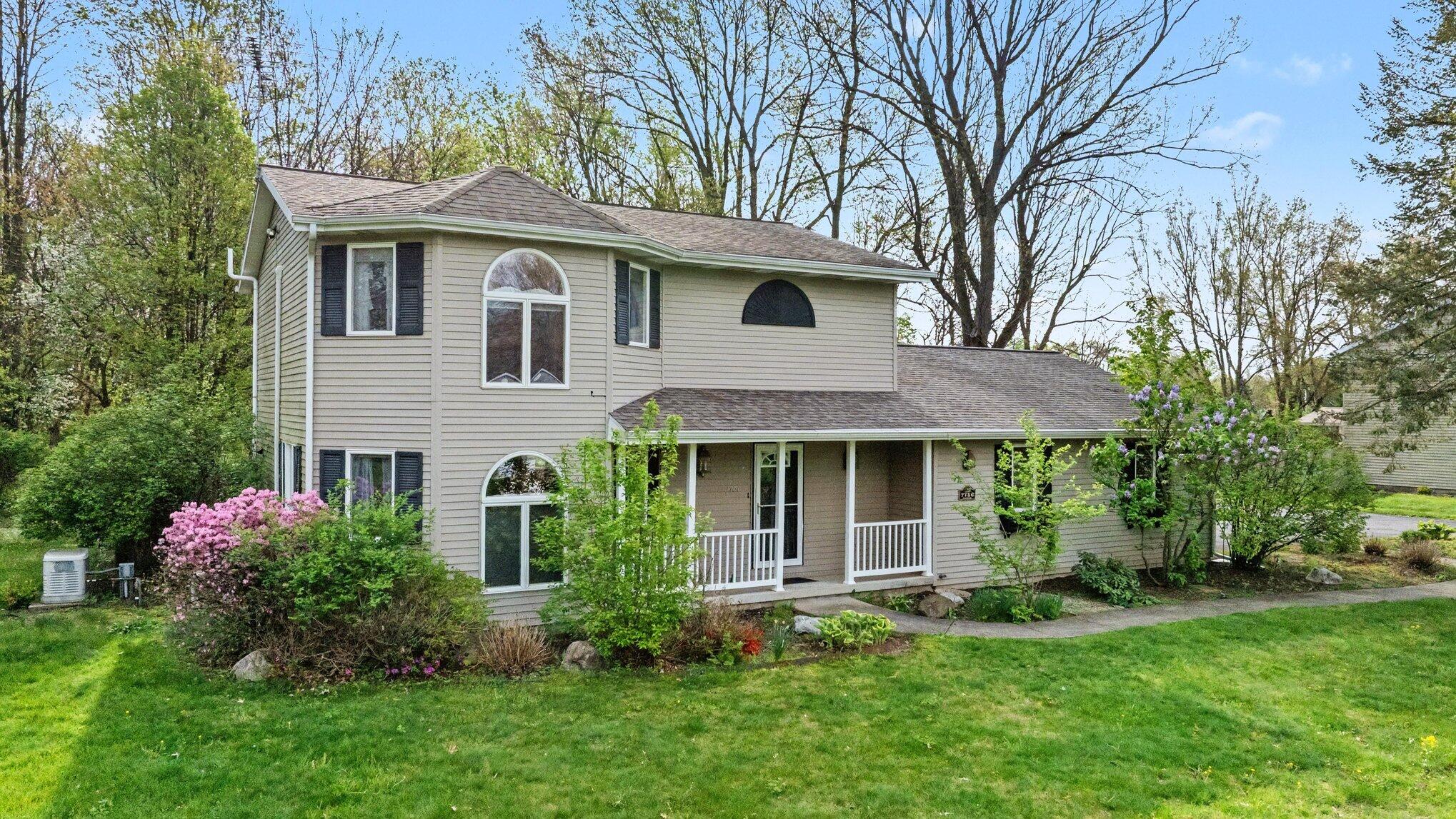 7756 Cottonwood