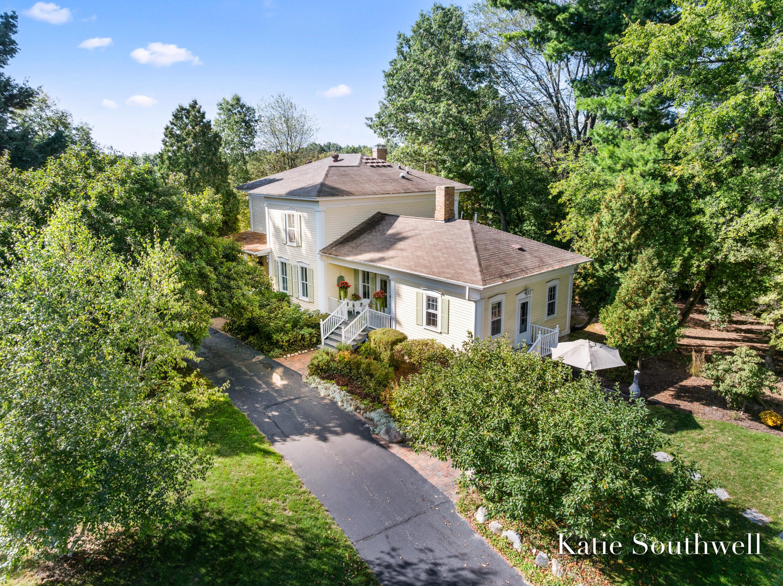 4875 Belding Road NE