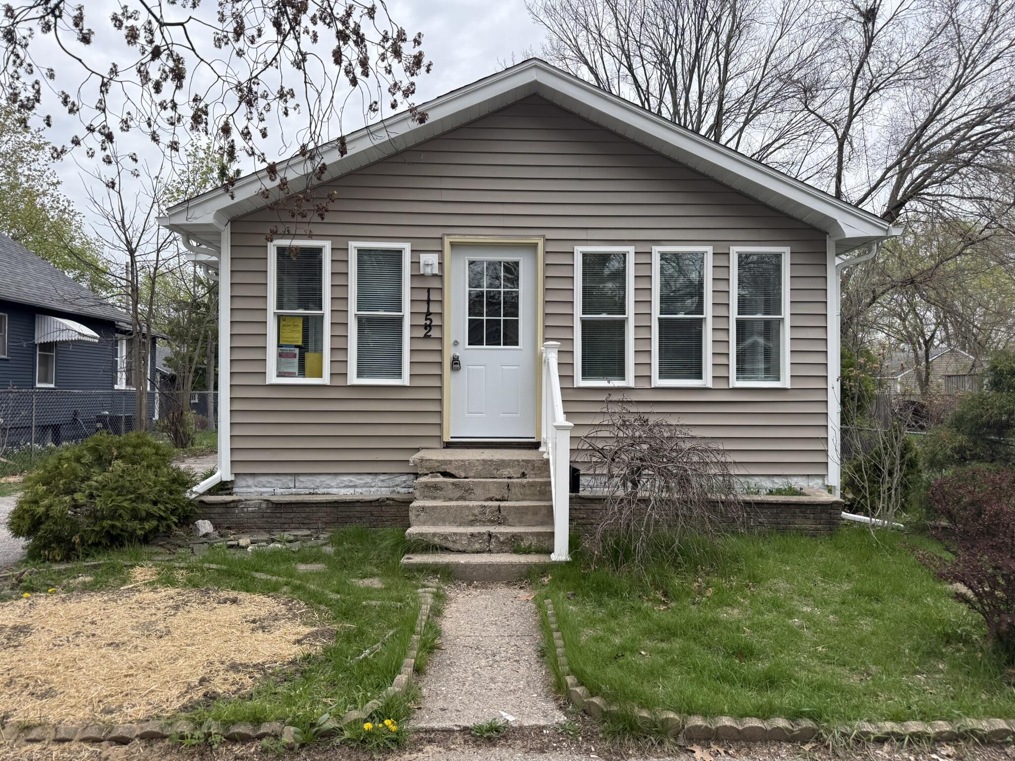 1152 Kampenga Avenue