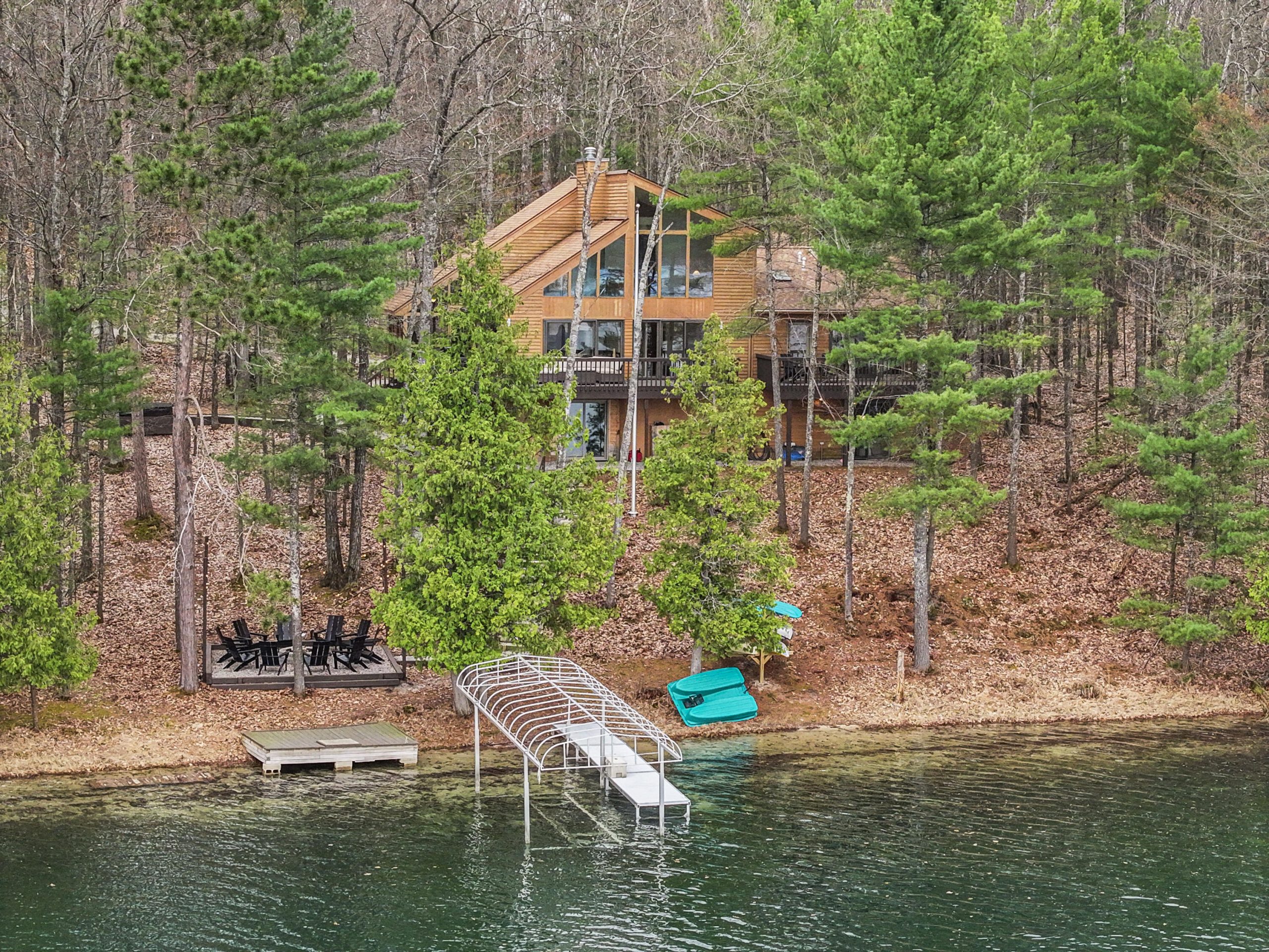 10 Island View Drive