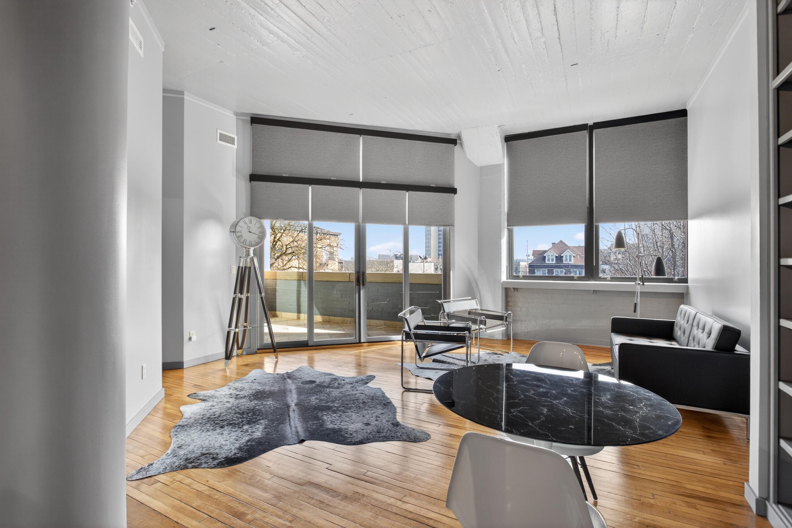 109 W Washington Avenue Unit: 16