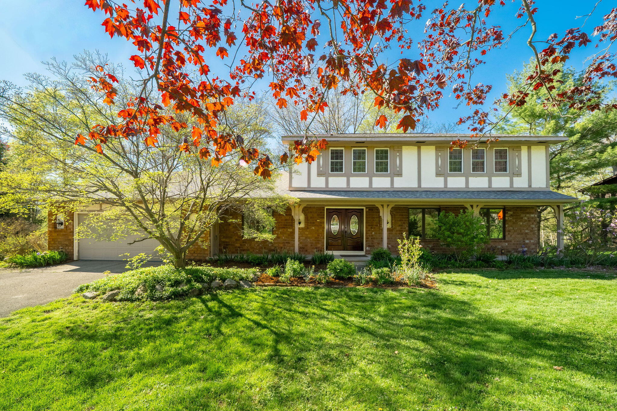 2551 Riveredge Drive SE