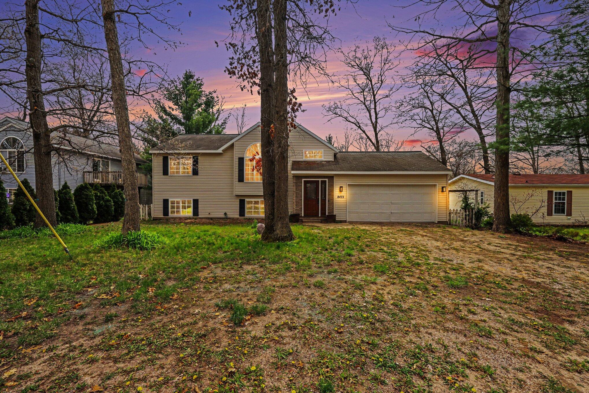 8433 Cochise Drive