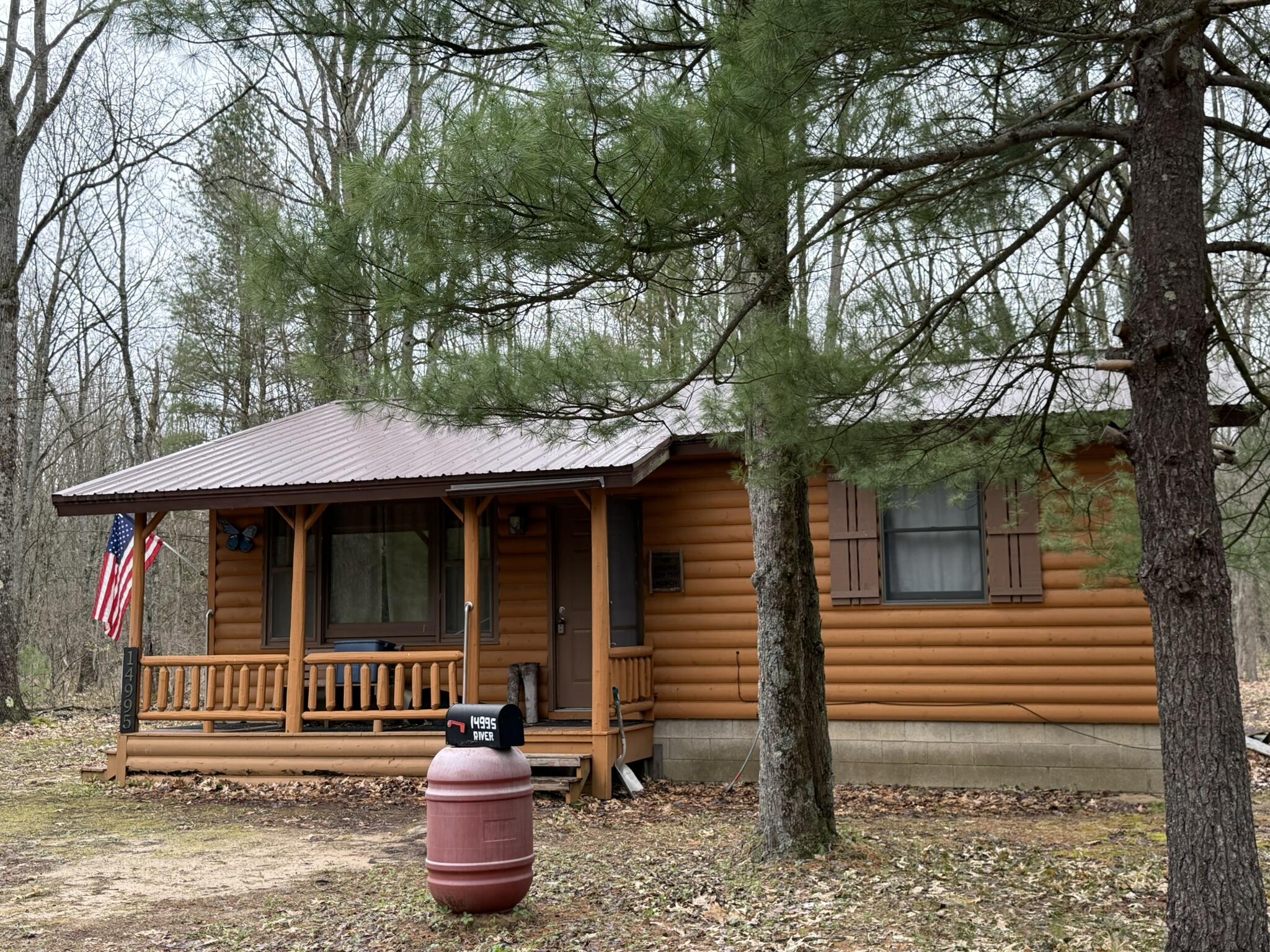 14995 N River Road