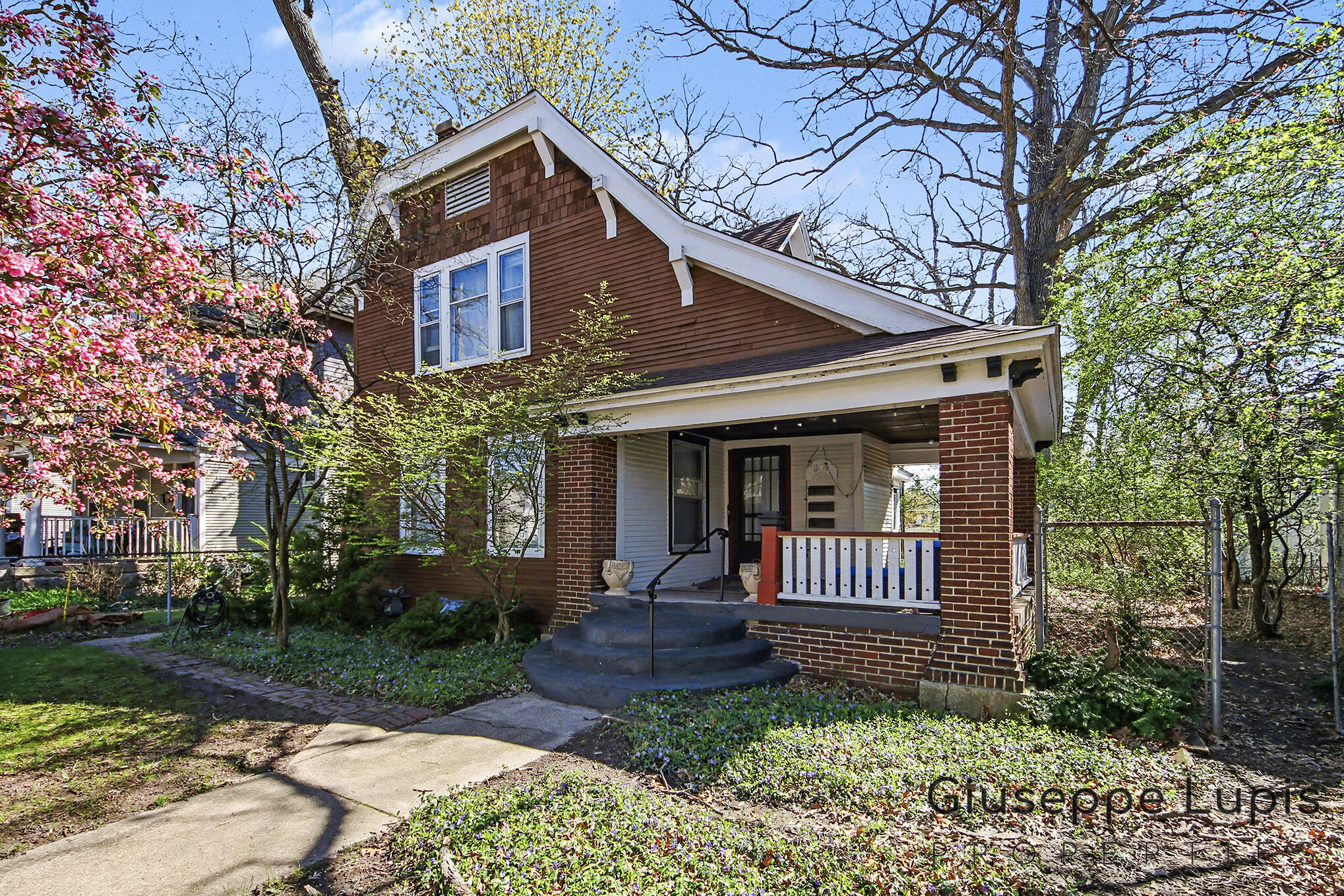 314 Fuller Avenue SE