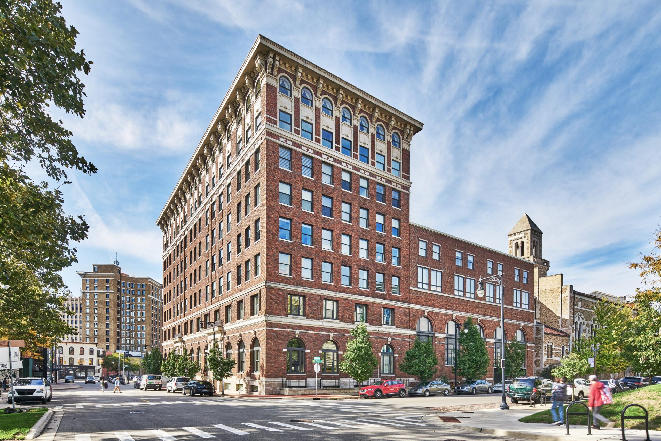 27 Library Street NE Unit: 403