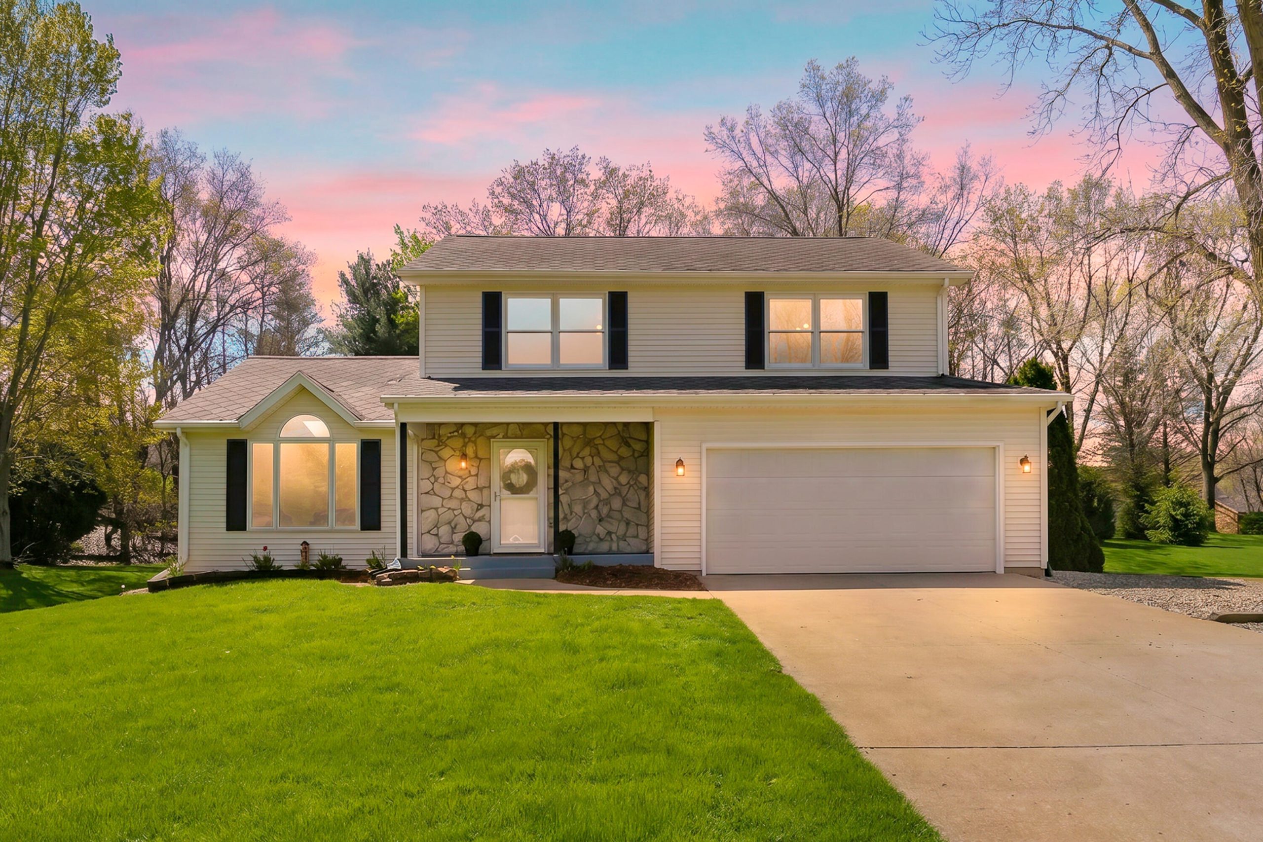 22115 Indian Hill