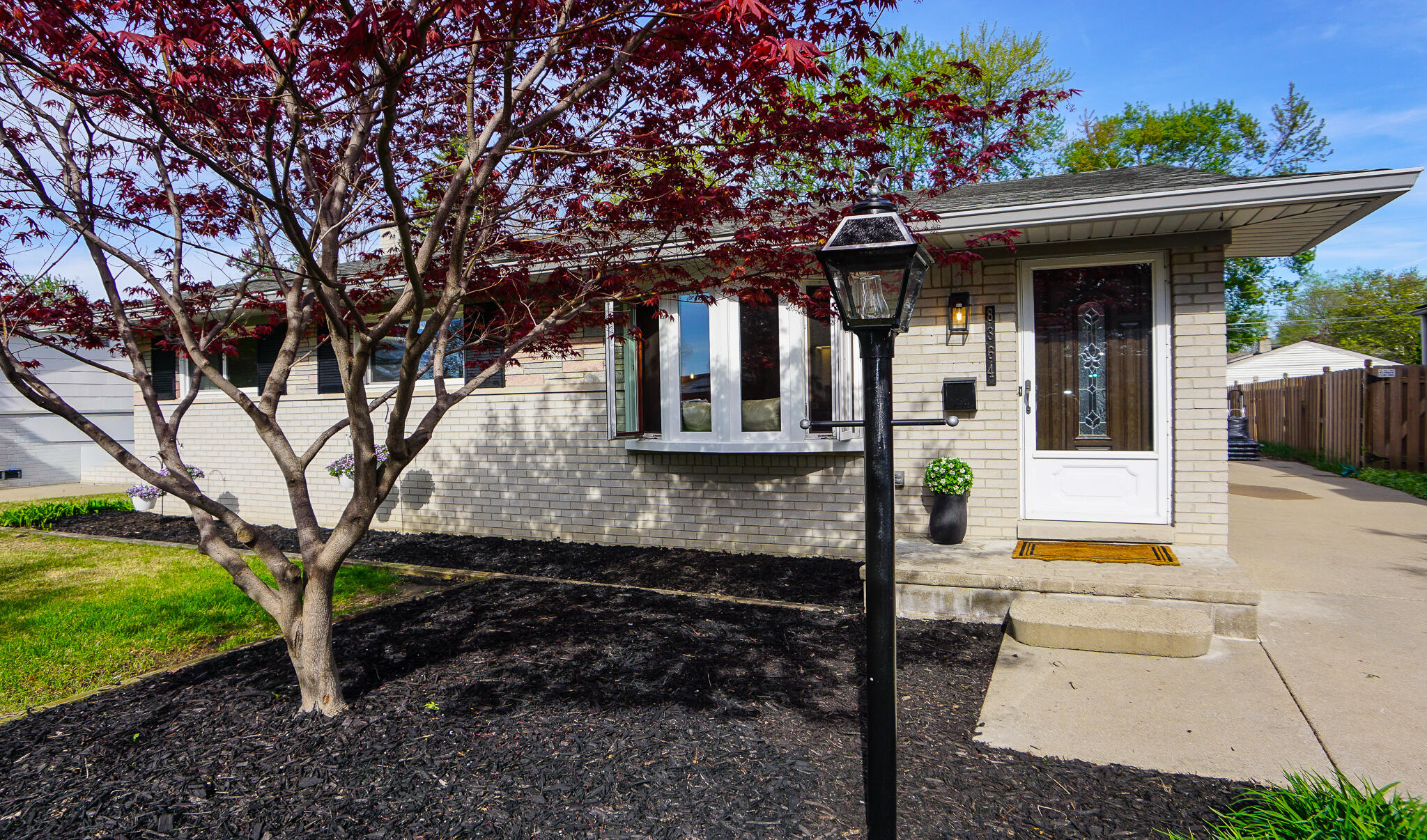 8364 Holly Drive