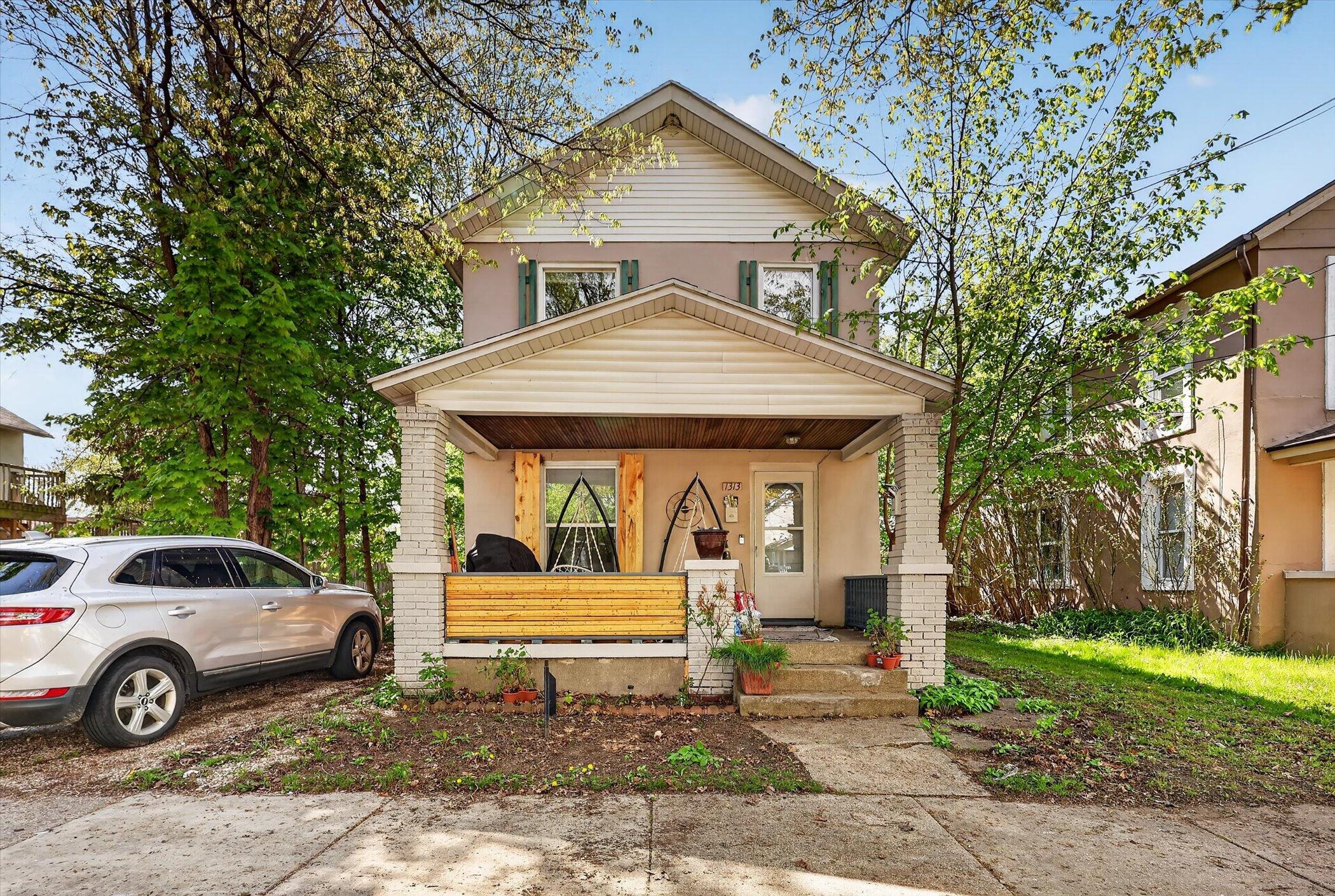 1313 Davis Avenue NW