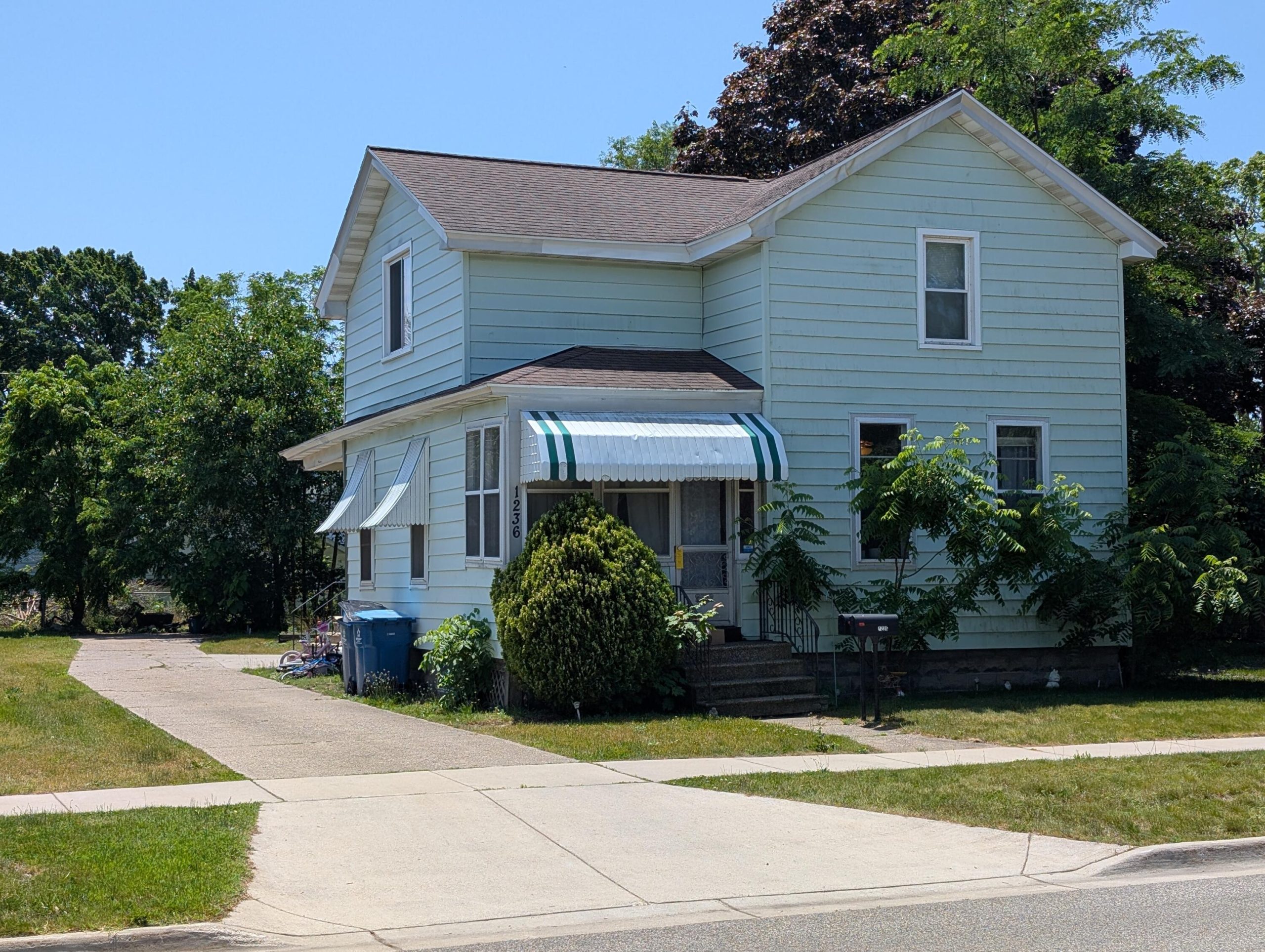 1236 Fulton Avenue