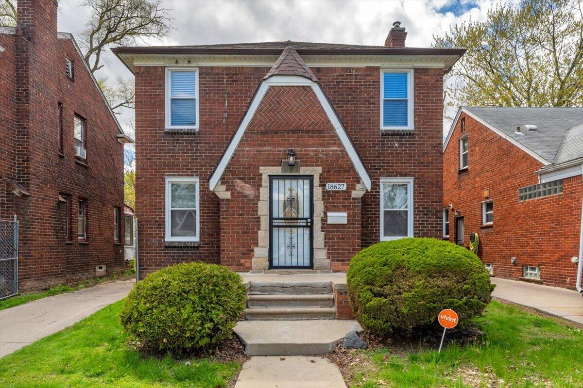 18627 Washburn Street