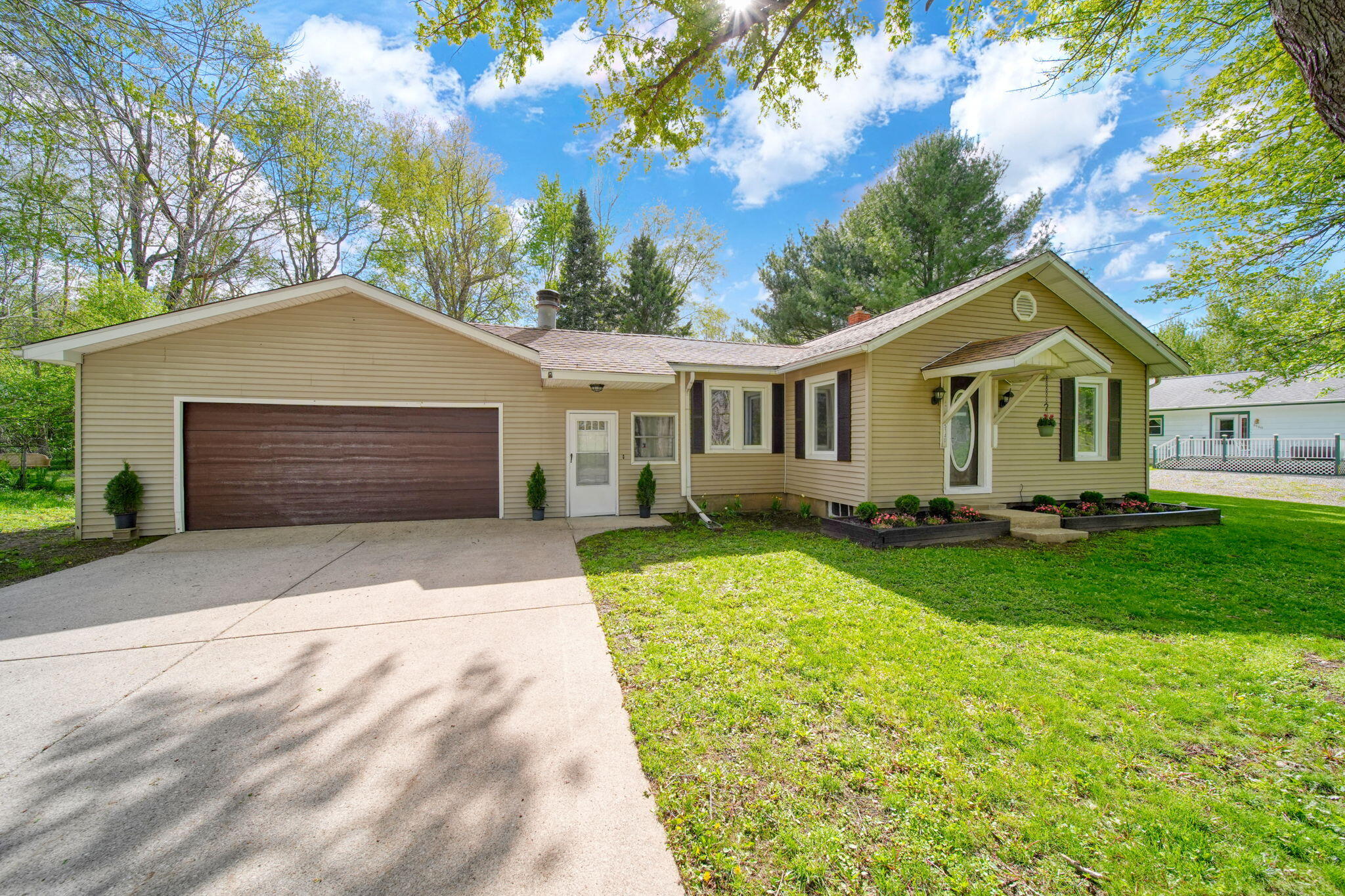 5140 Clinton Road
