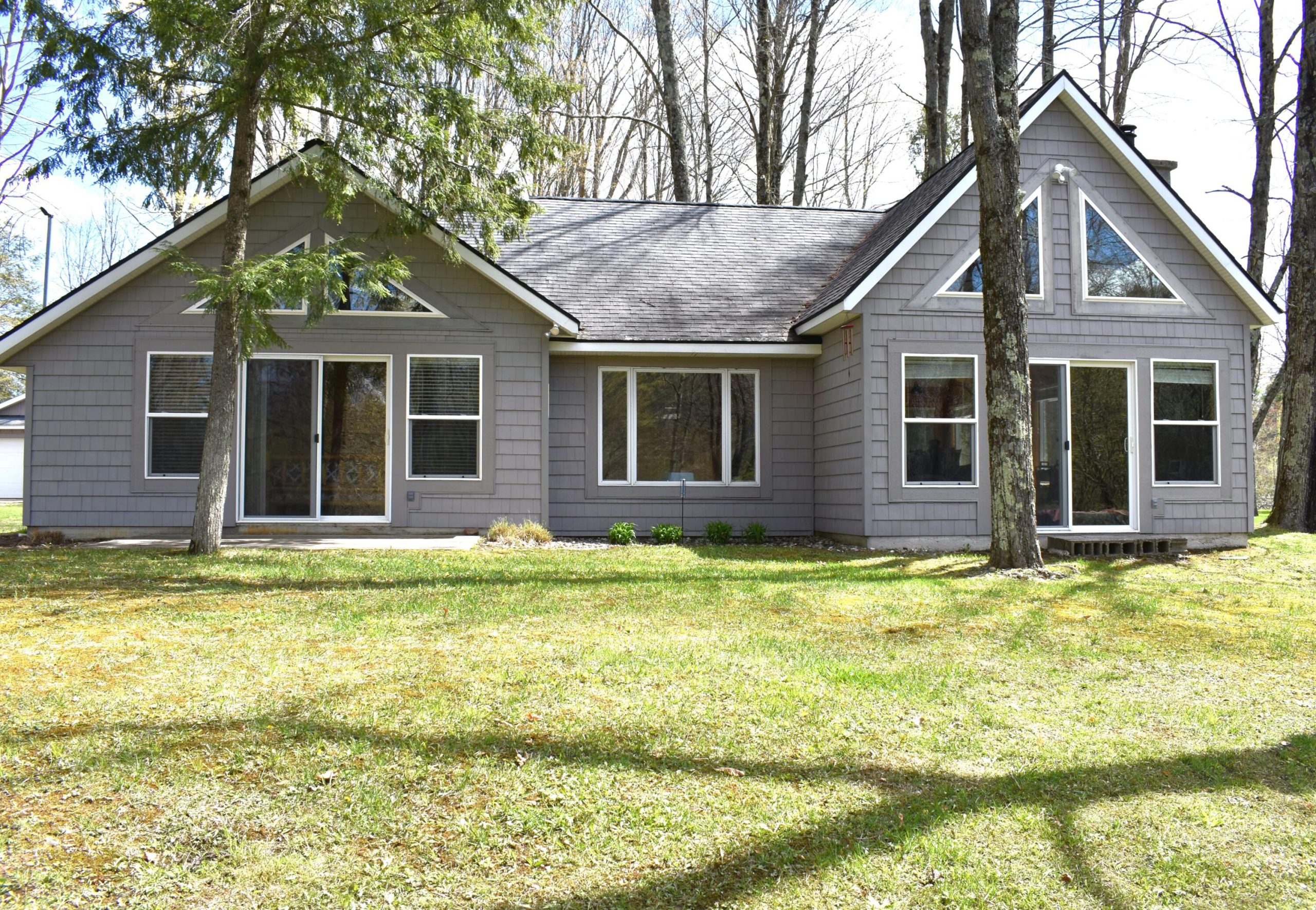 2263 W Riverbend Trail