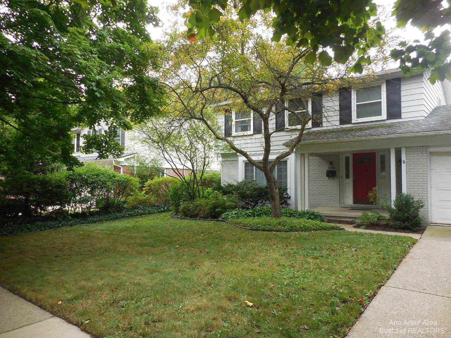 3253 Lockridge Drive