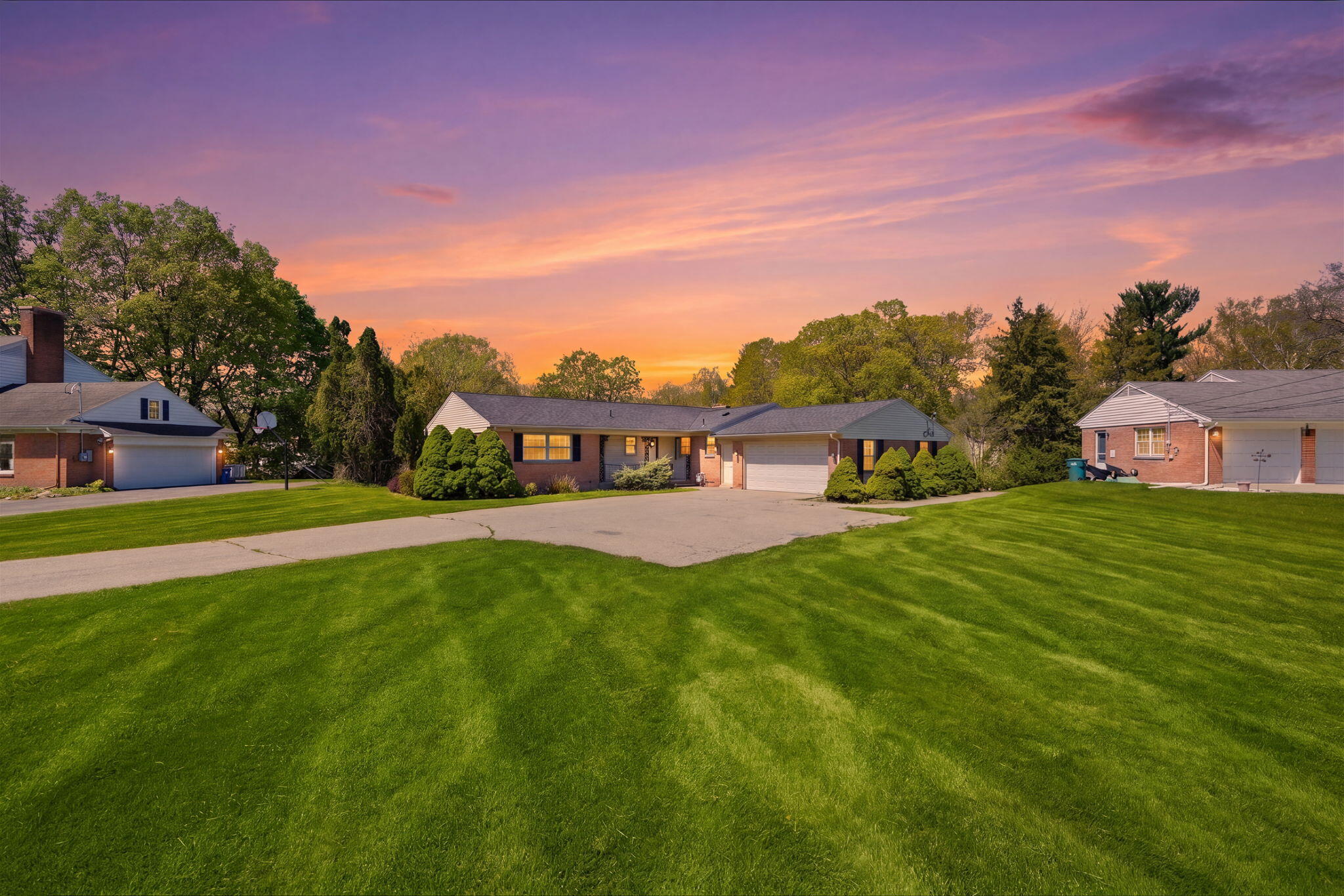 2143 Osceola Drive SE
