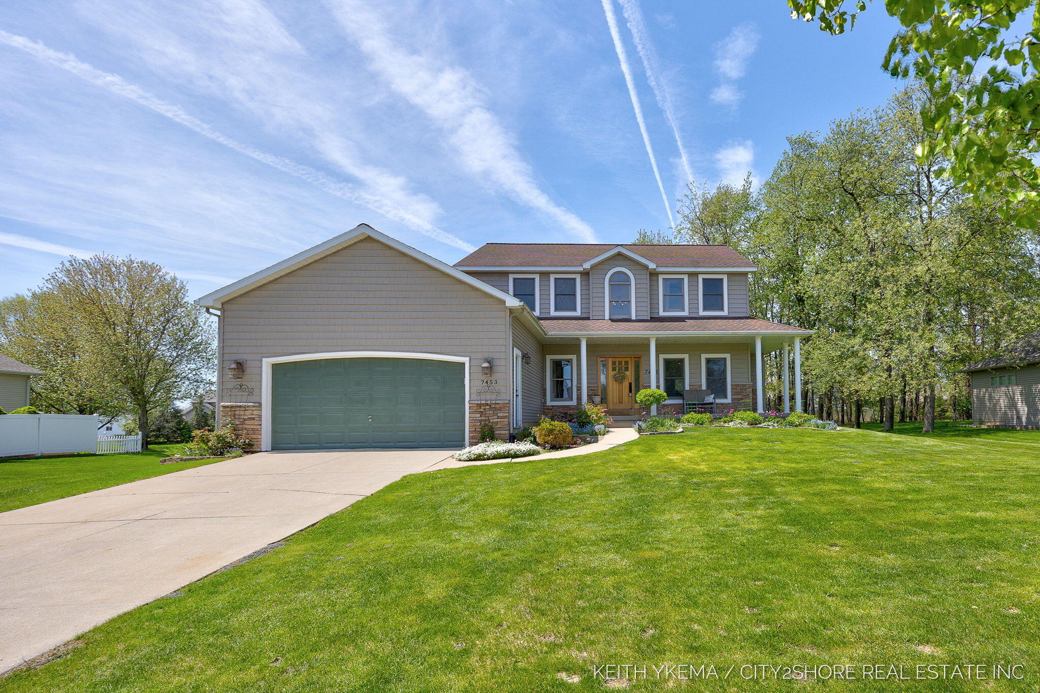 7453 Southwood SW