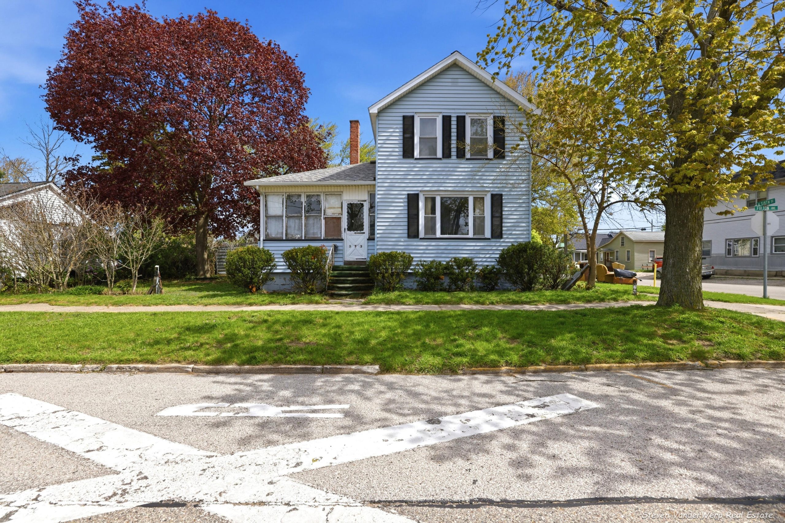 533 Fulton Street