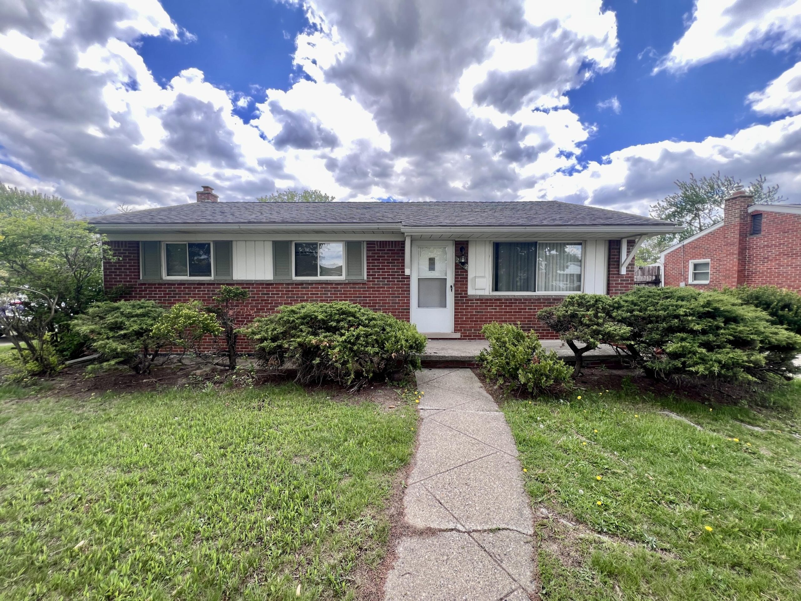 2252 Winston Drive
