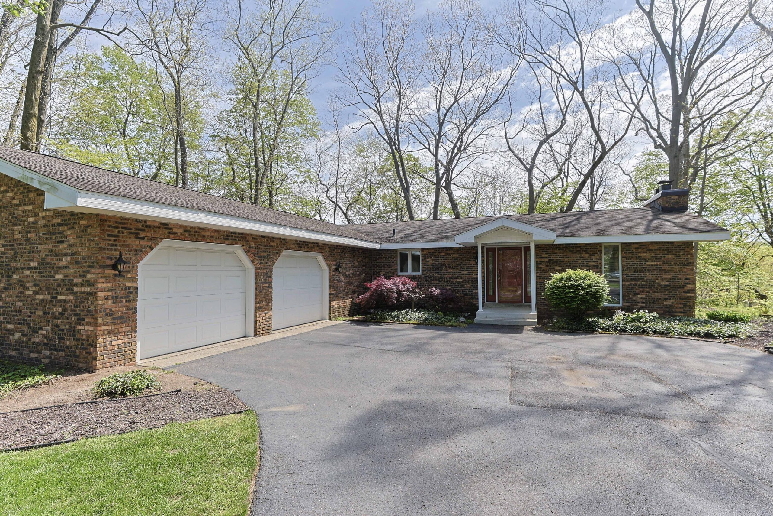 125 Scenic View Drive