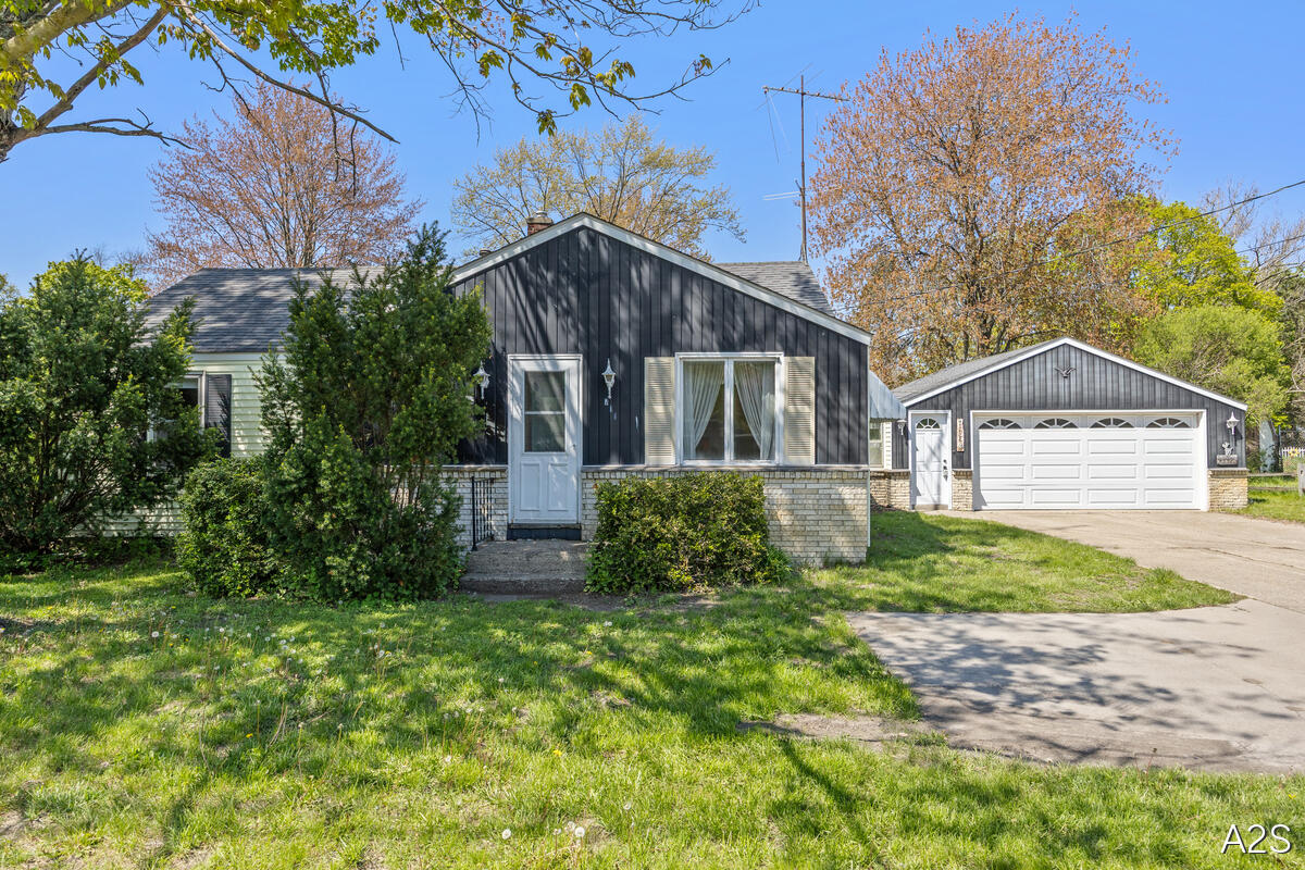 711 Riley Street