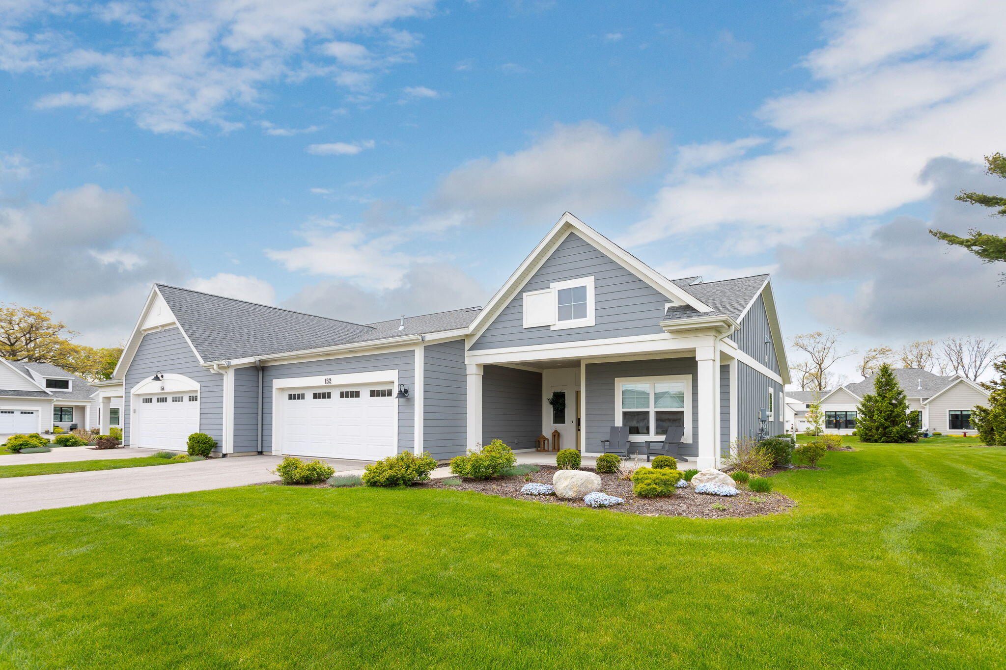 152 Jeans Meadow Court