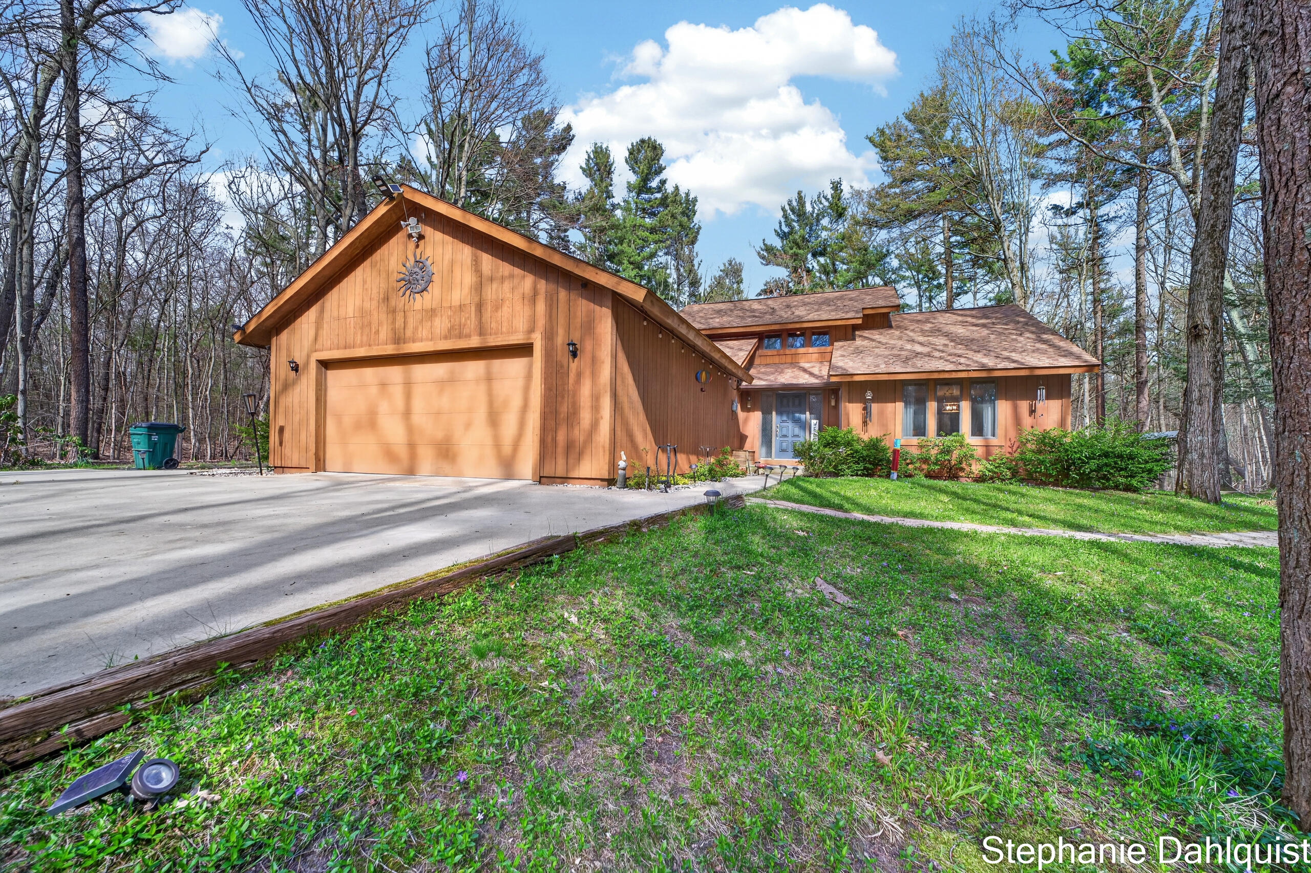 848 Scenic Drive