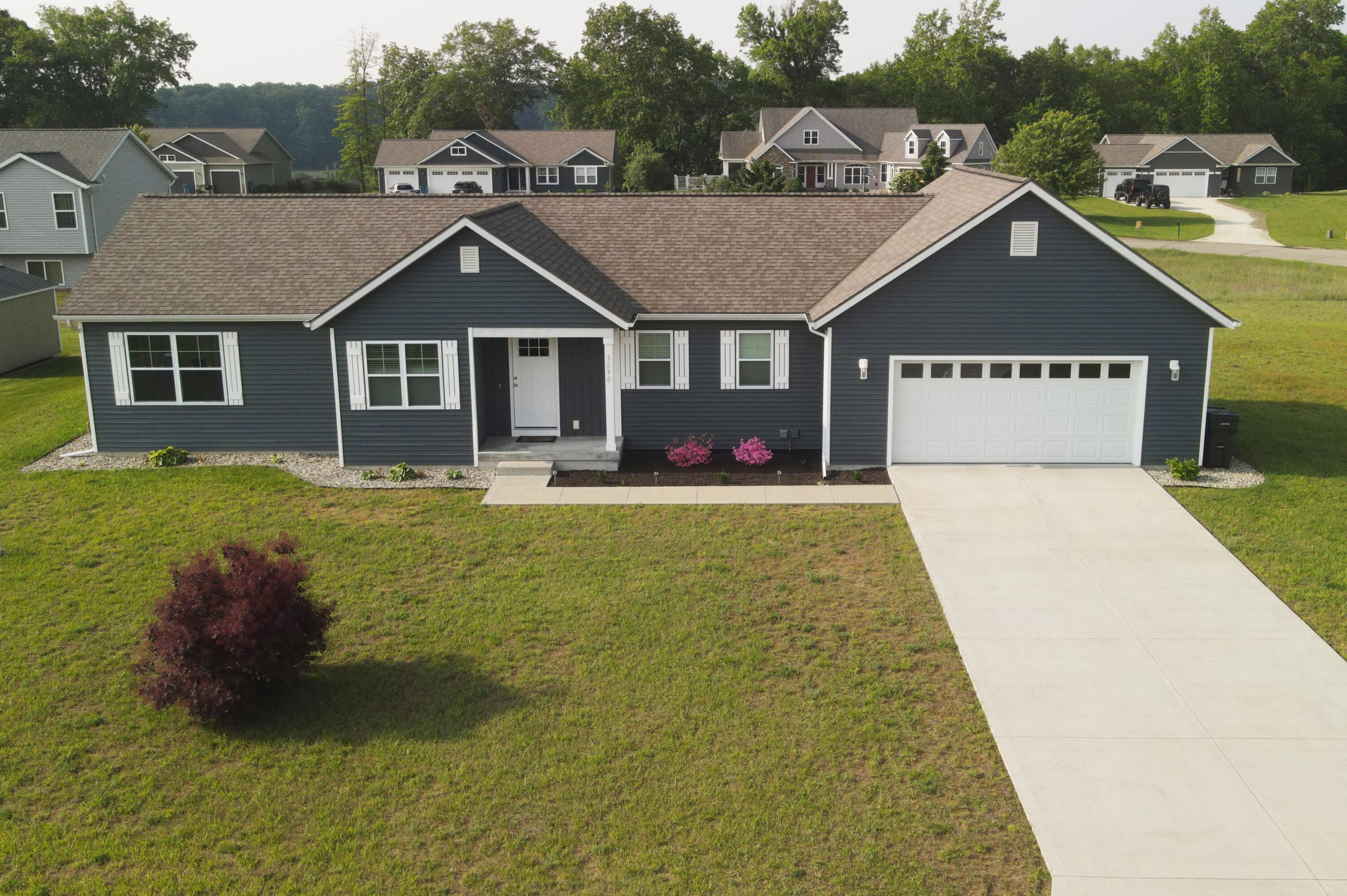 3290 Signal Point Drive