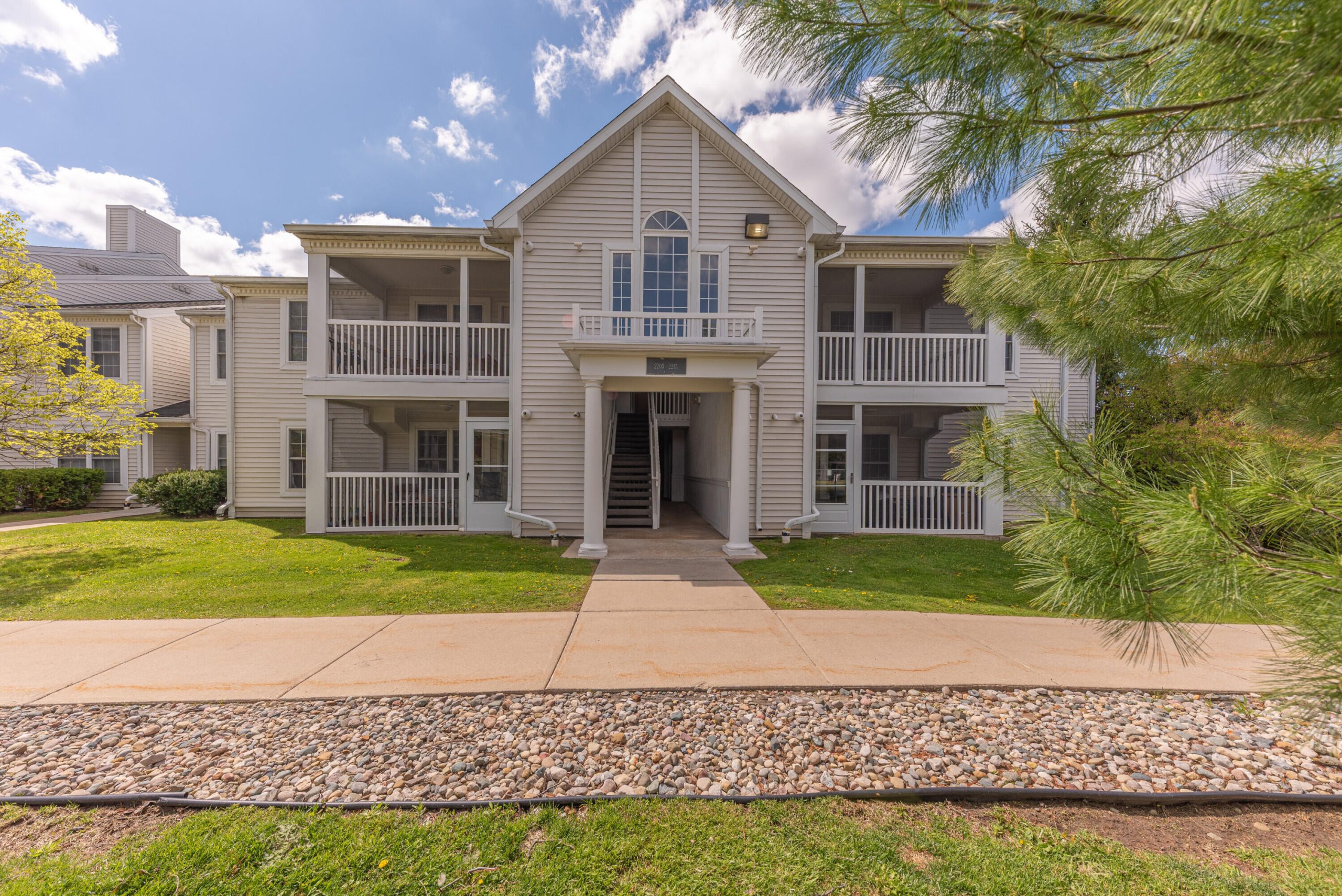 2211 S Main Street