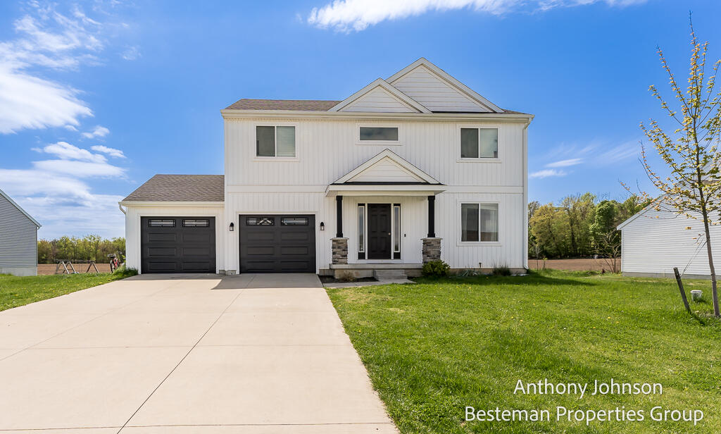 250 Warbler Drive