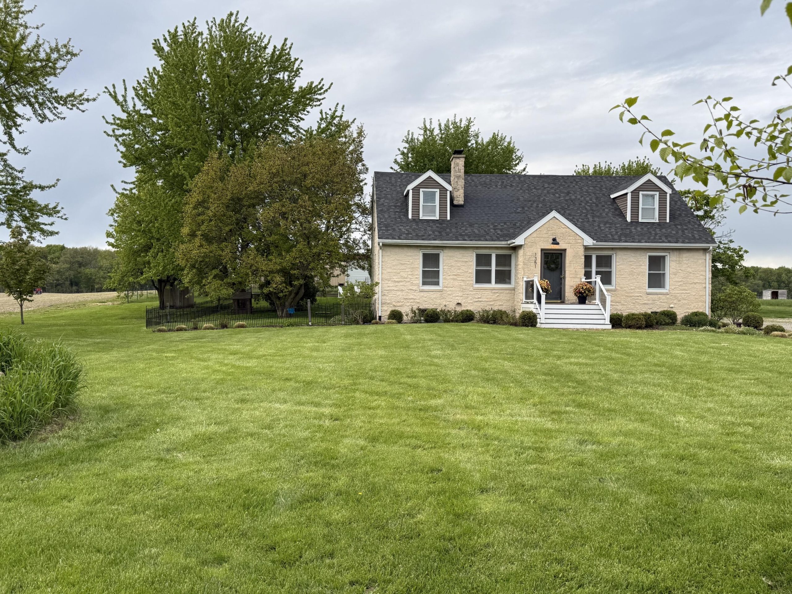 1351 E Shawnee Road