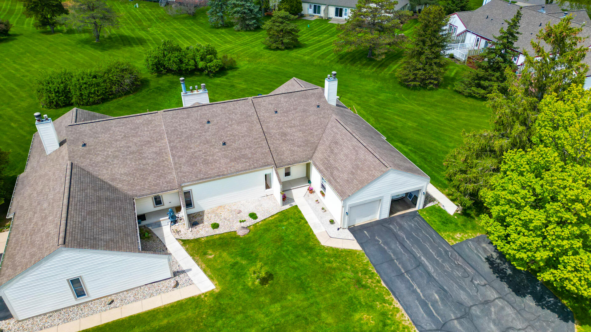 7334 Creekside Drive Unit: 23