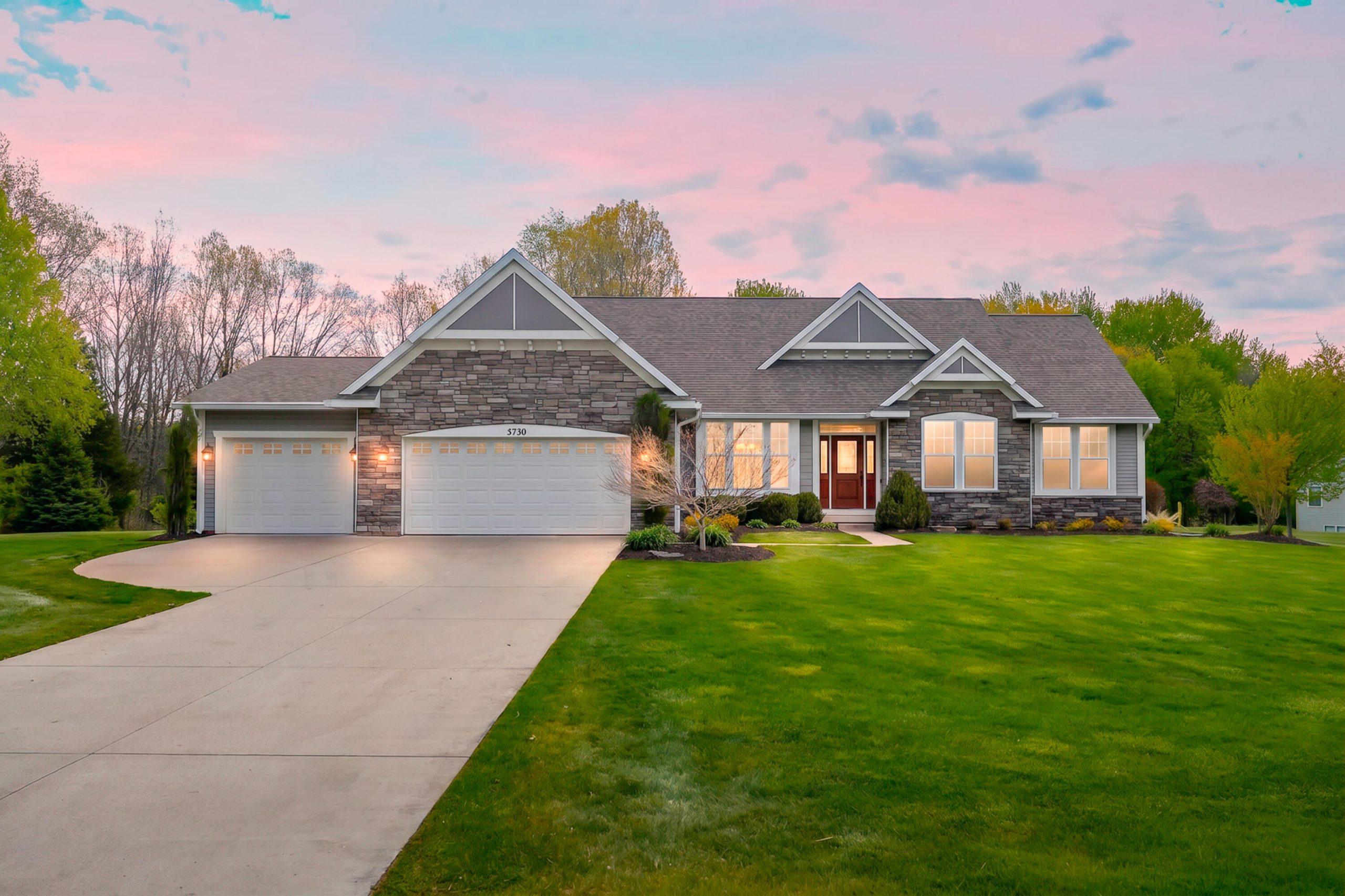 5730 Summerset Woods Drive
