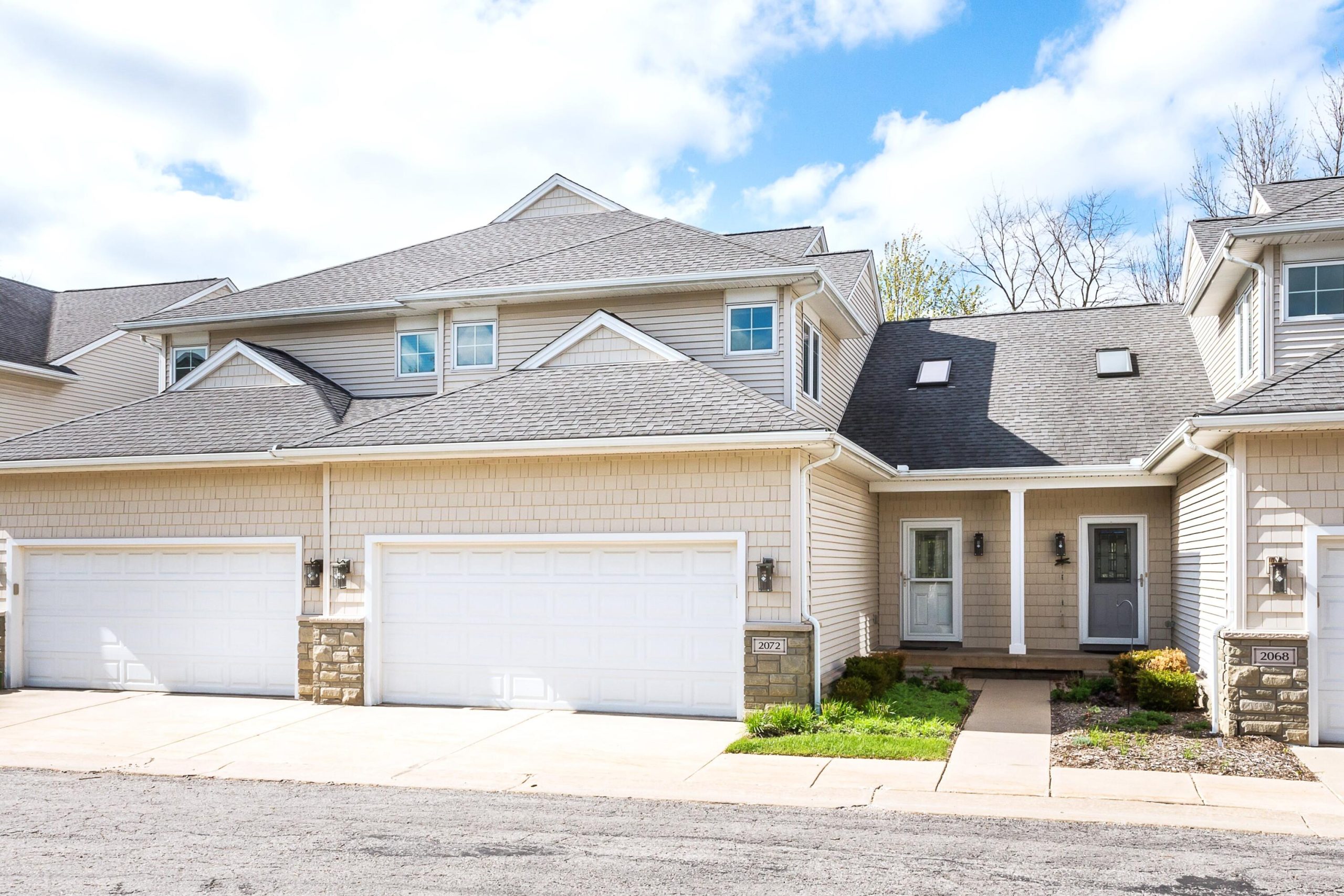 2072 Liberty Heights